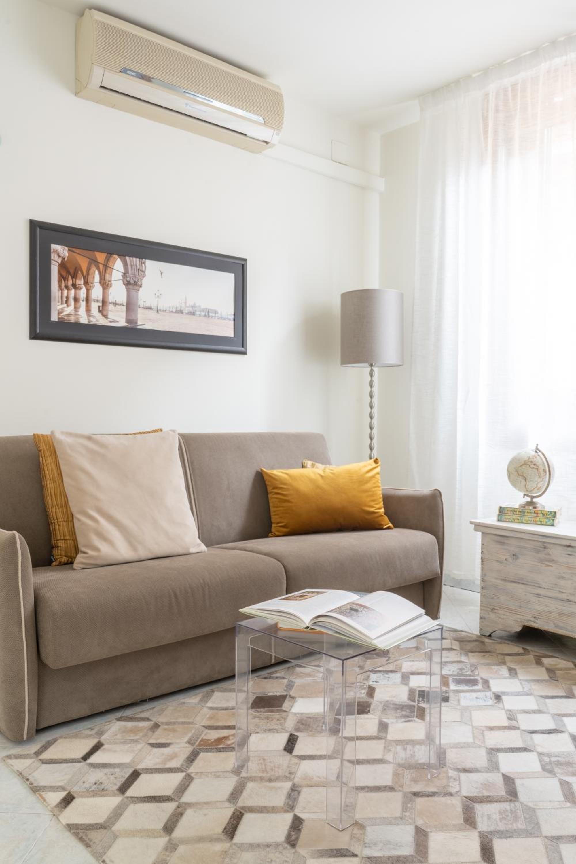 Ca del Mar Venice Luxury Apartments