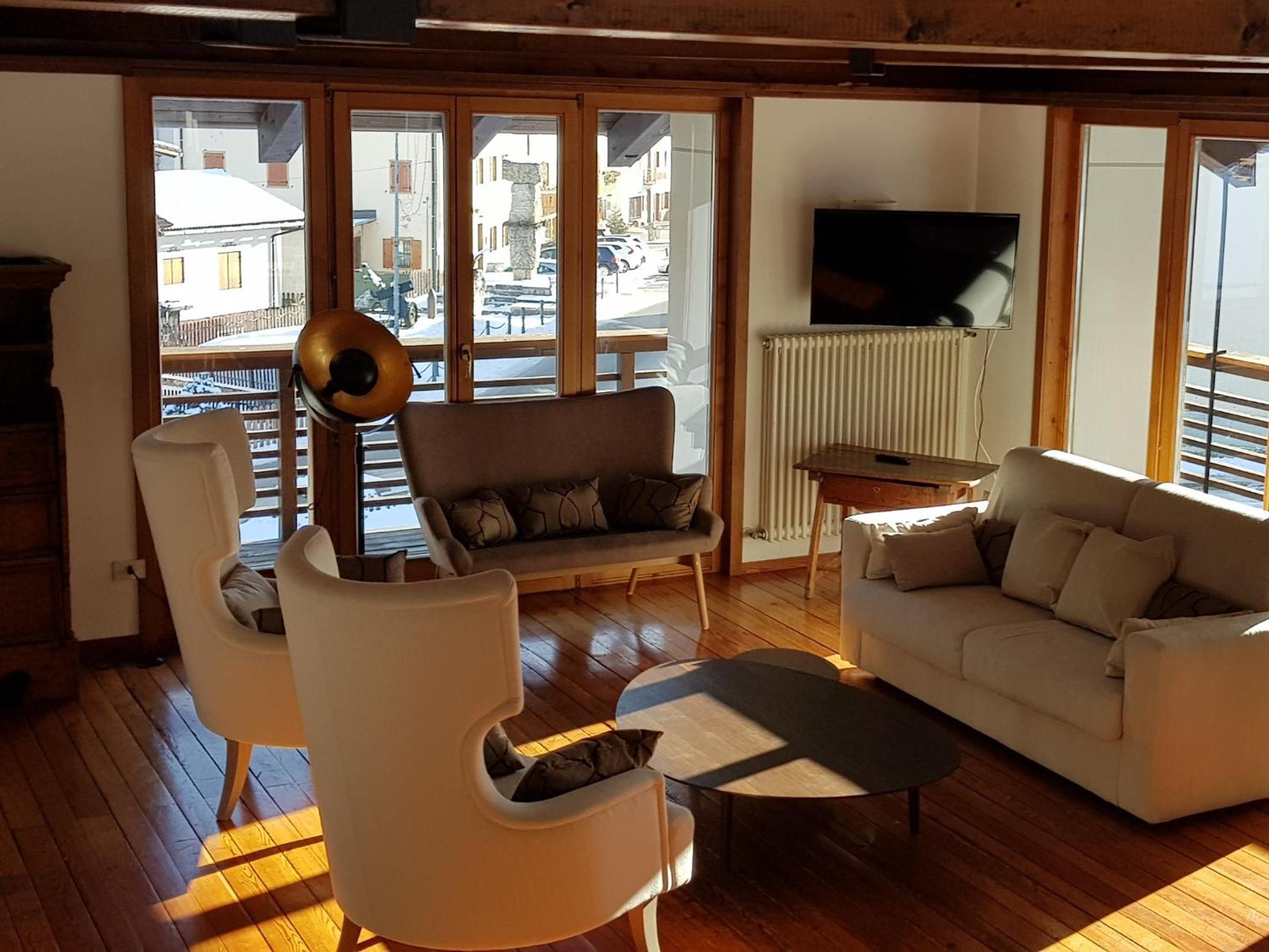 Comelico Chalet view 3