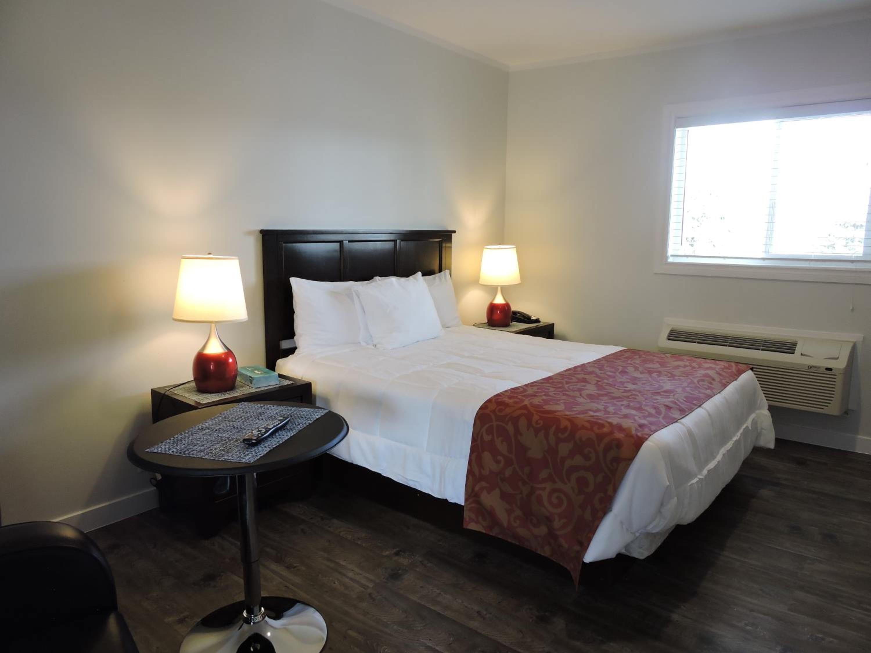 Almo Court Motel