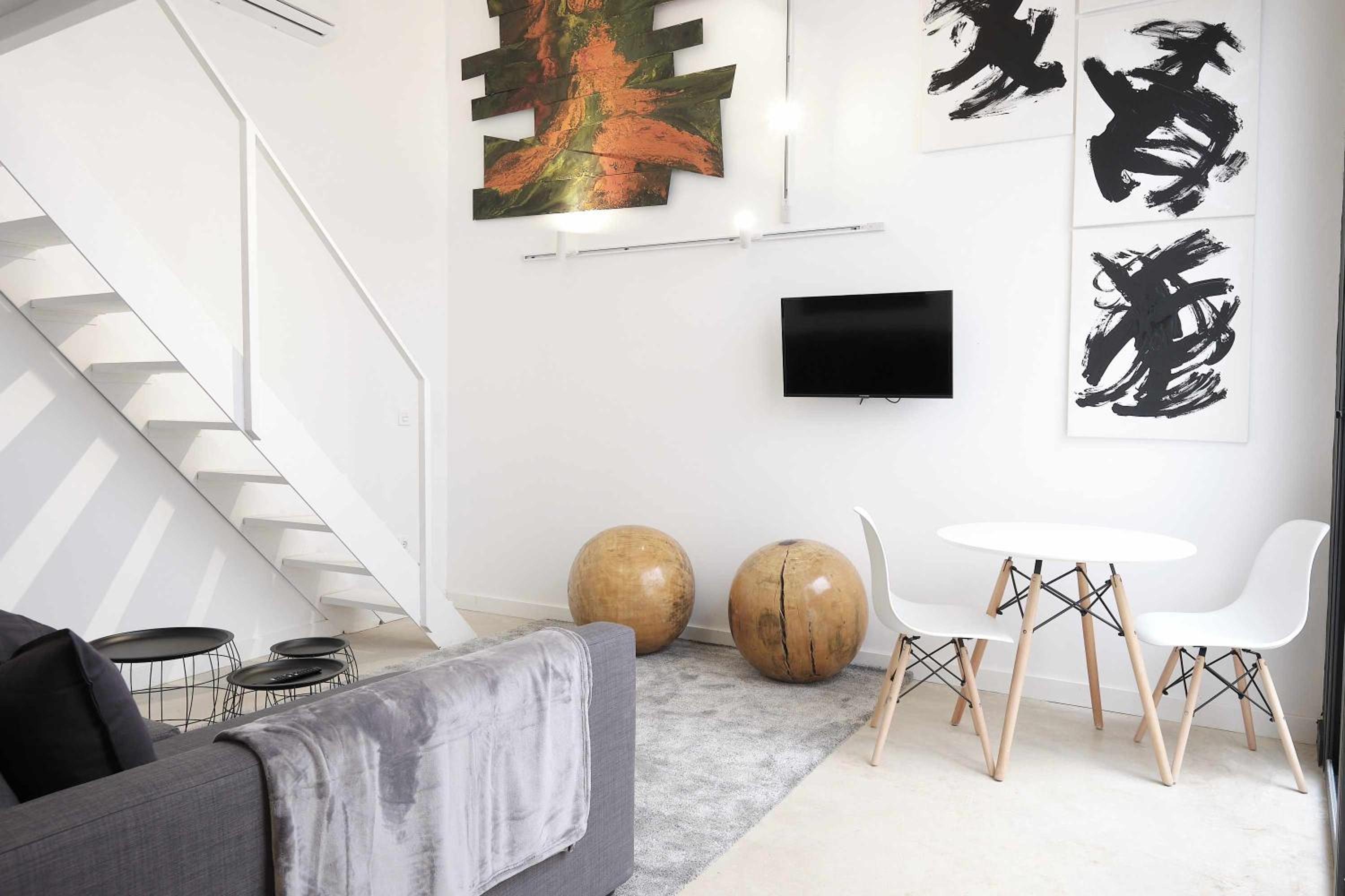 Alandalus Modern — Seville