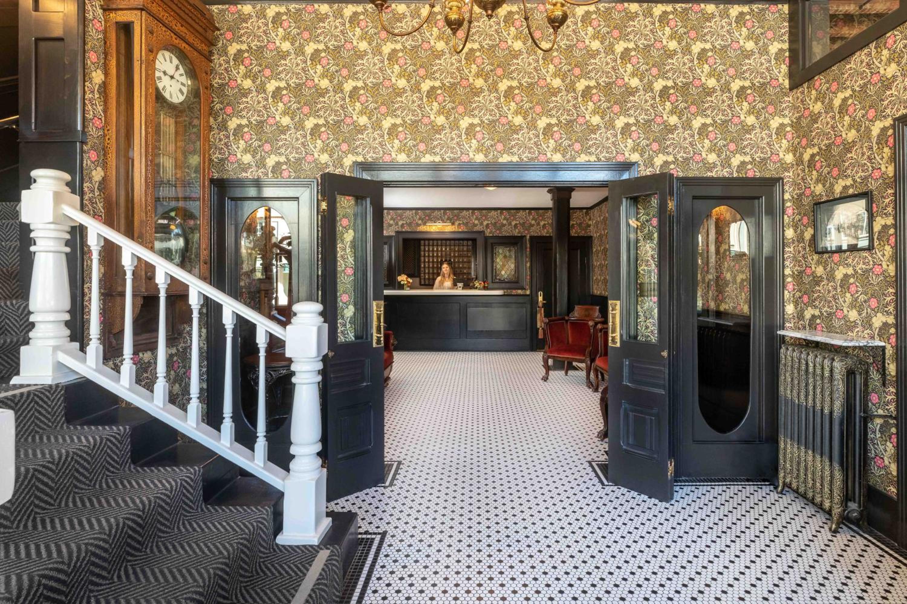 National Exchange Hotel - Property Image 6