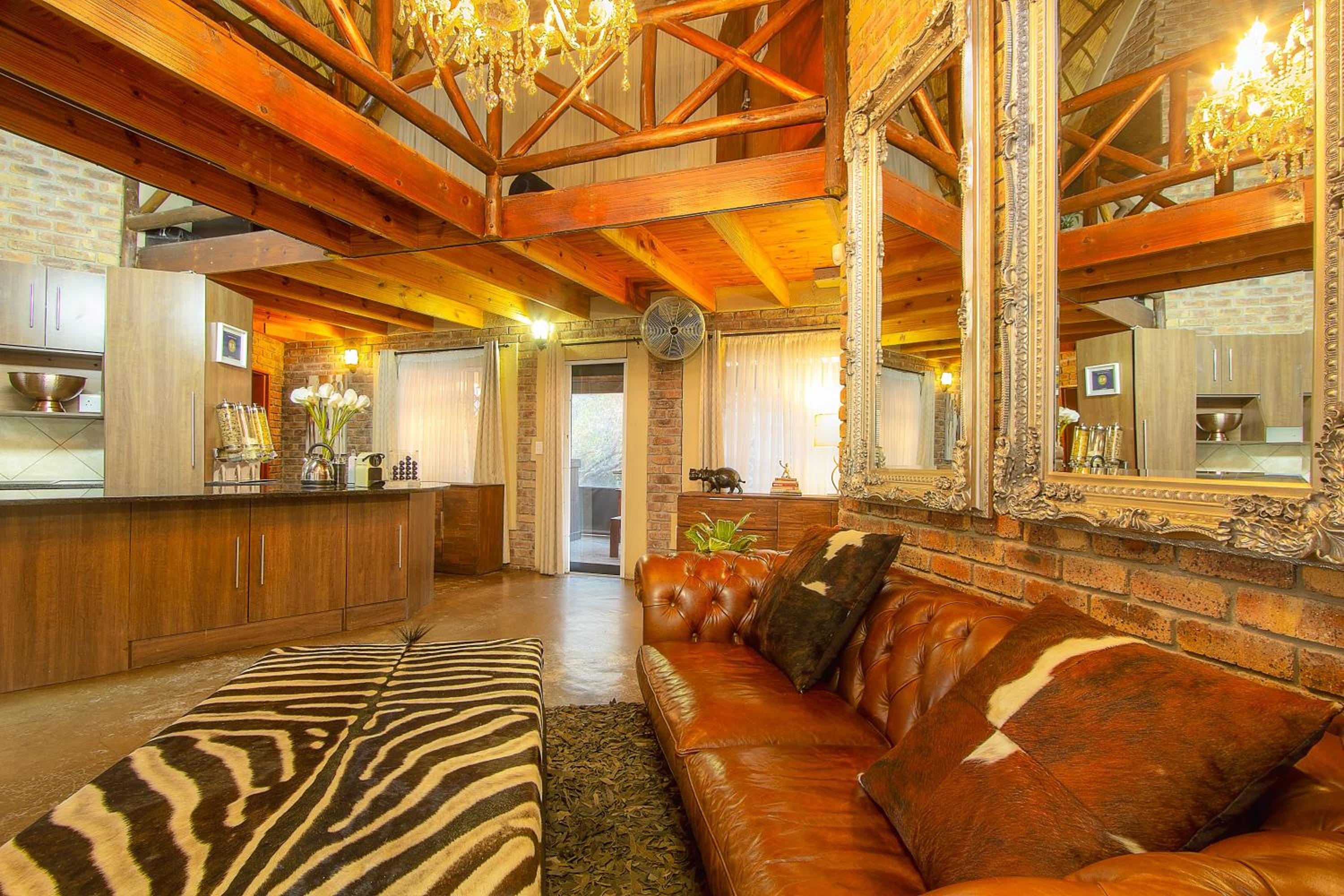Imbube Safari Lodge