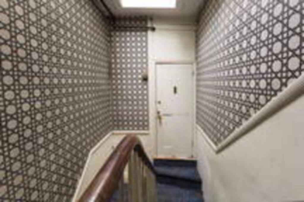 Cozy bright studio - Soho/Greenwich Village - 30+Days Only