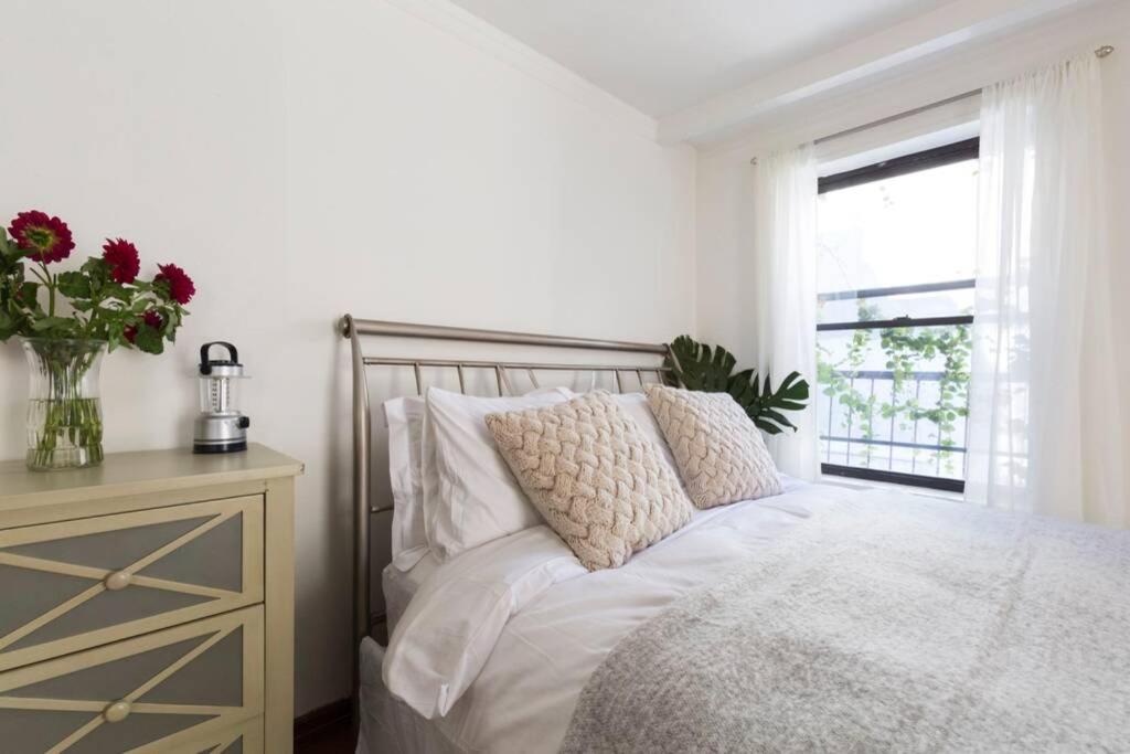 Cozy bright studio - Soho/Greenwich Village - 30+Days Only