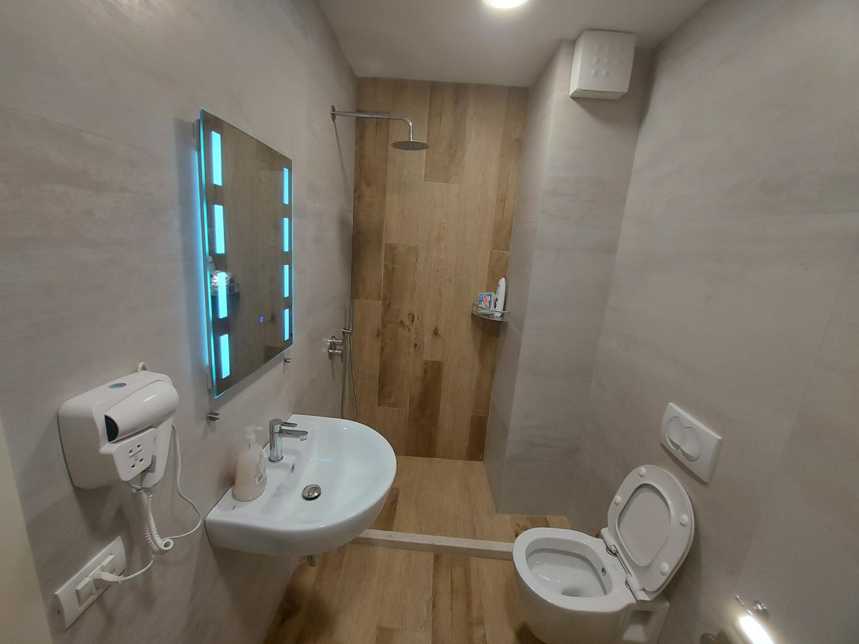 Bral Apartment 6