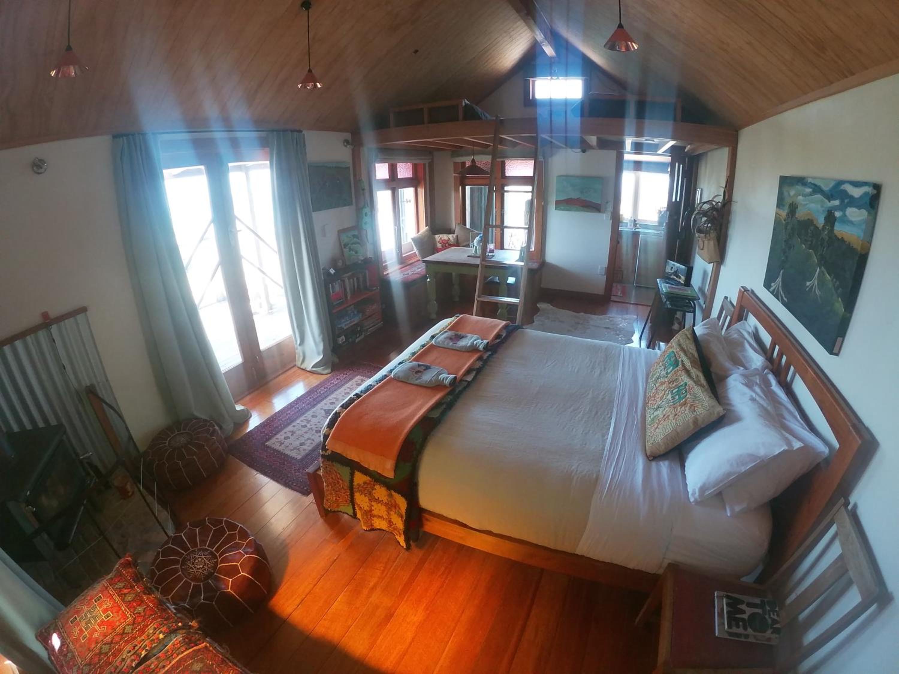 Rock Retreat B&B farmstay view 3