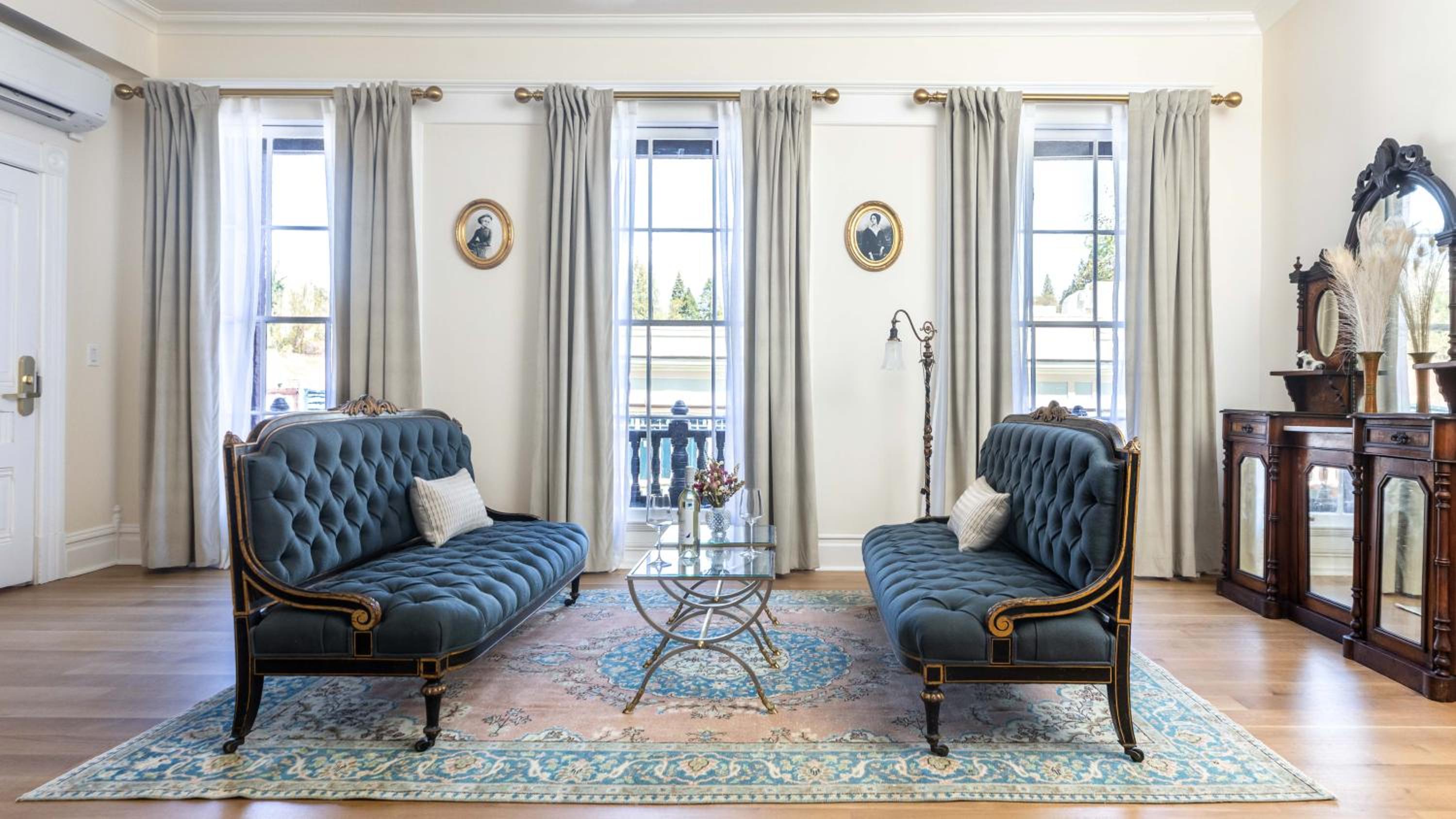 National Exchange Hotel - Property Image 3