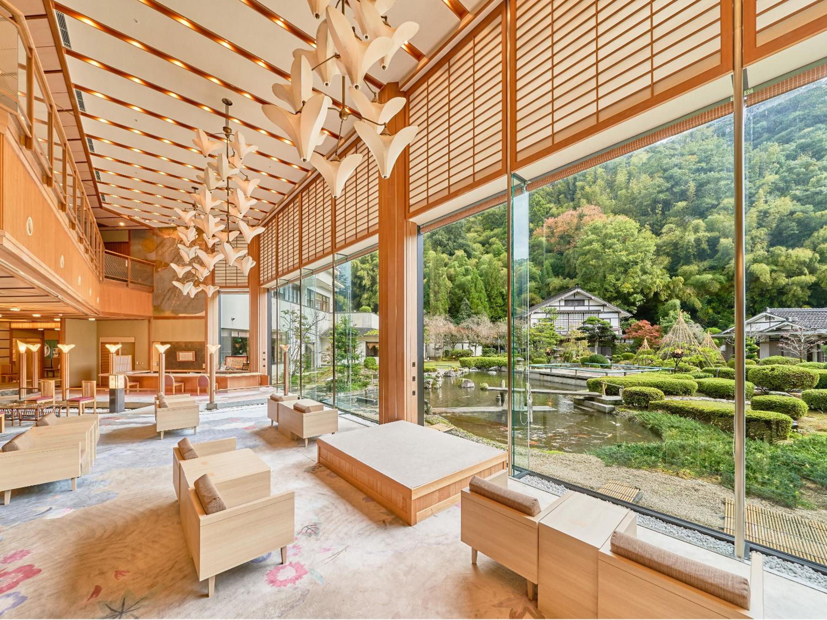 Ooedo Onsen Monogatari Premium Saiki Bekkan