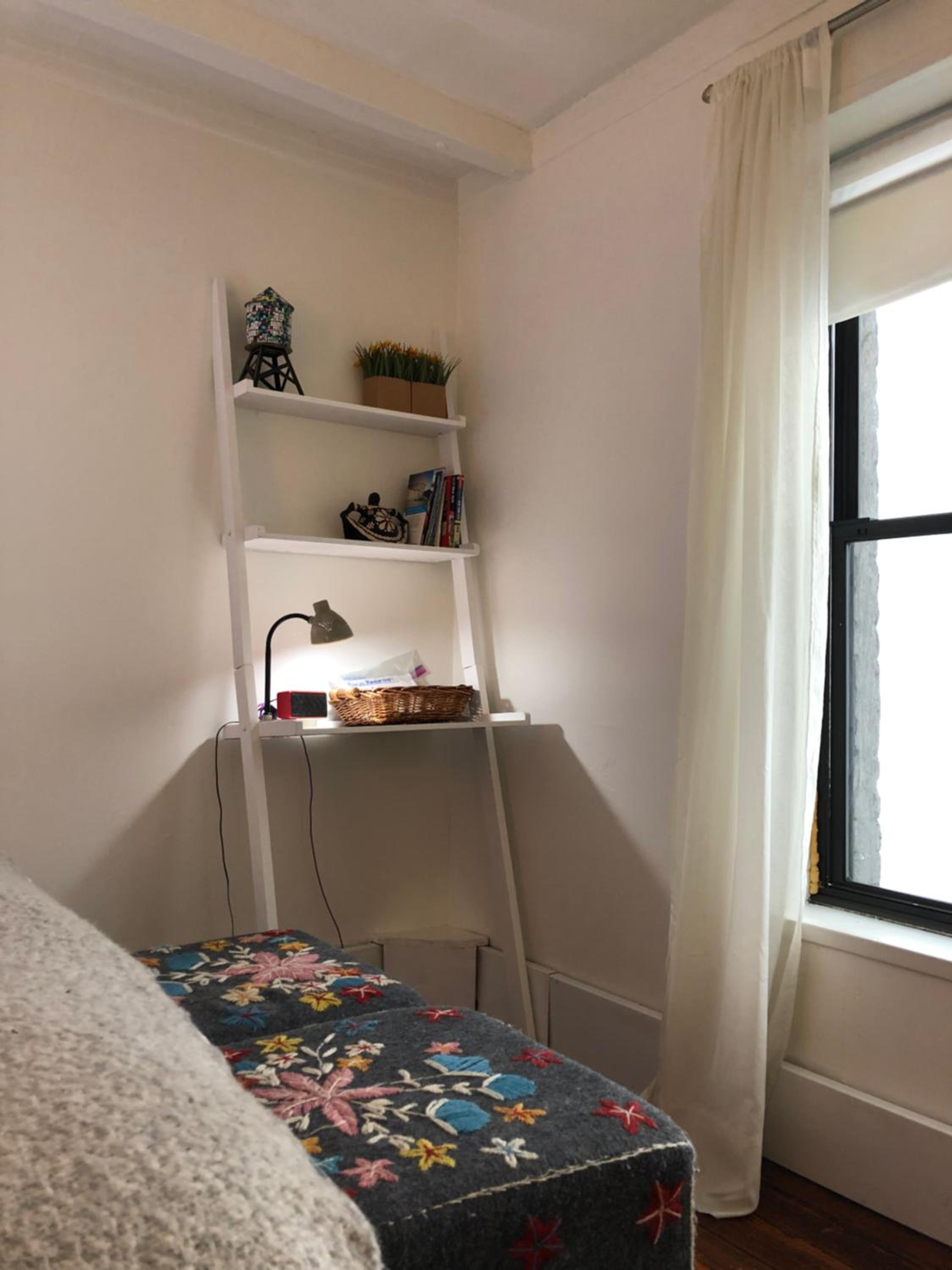 Cozy bright studio - Soho/Greenwich Village - 30+Days Only