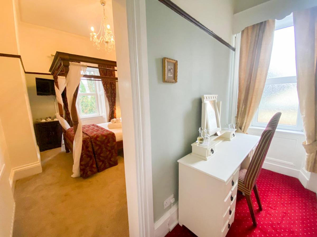 Ashmount Country House