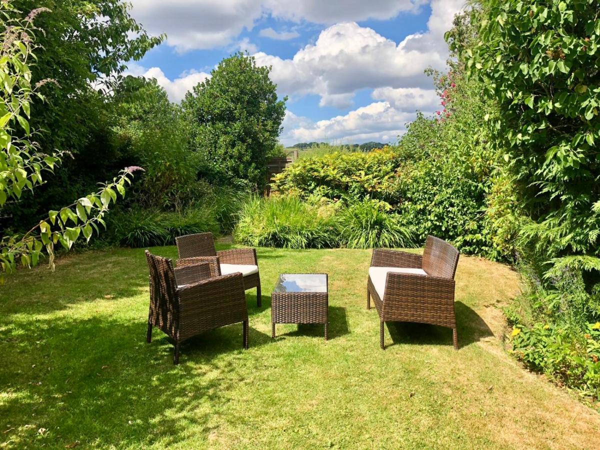 Ashmount Country House
