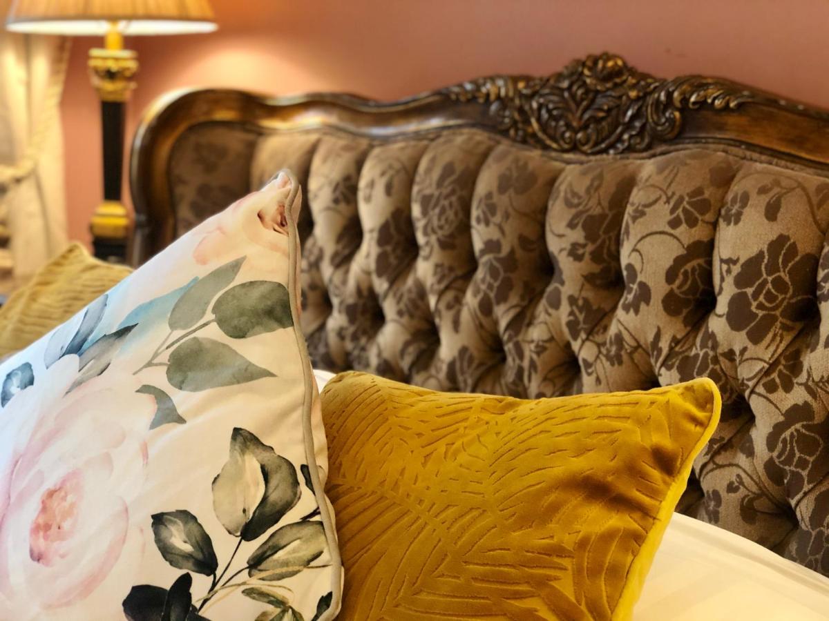 Ashmount Country House