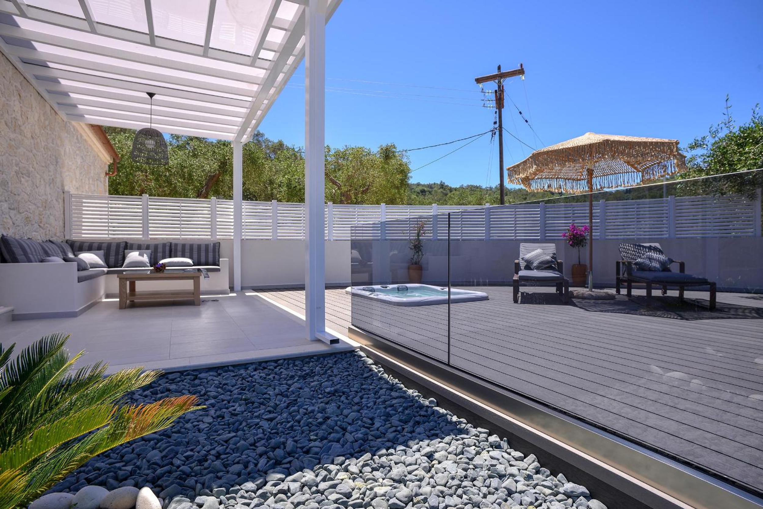 Paxos Luxury Living Junior Suites photo 3