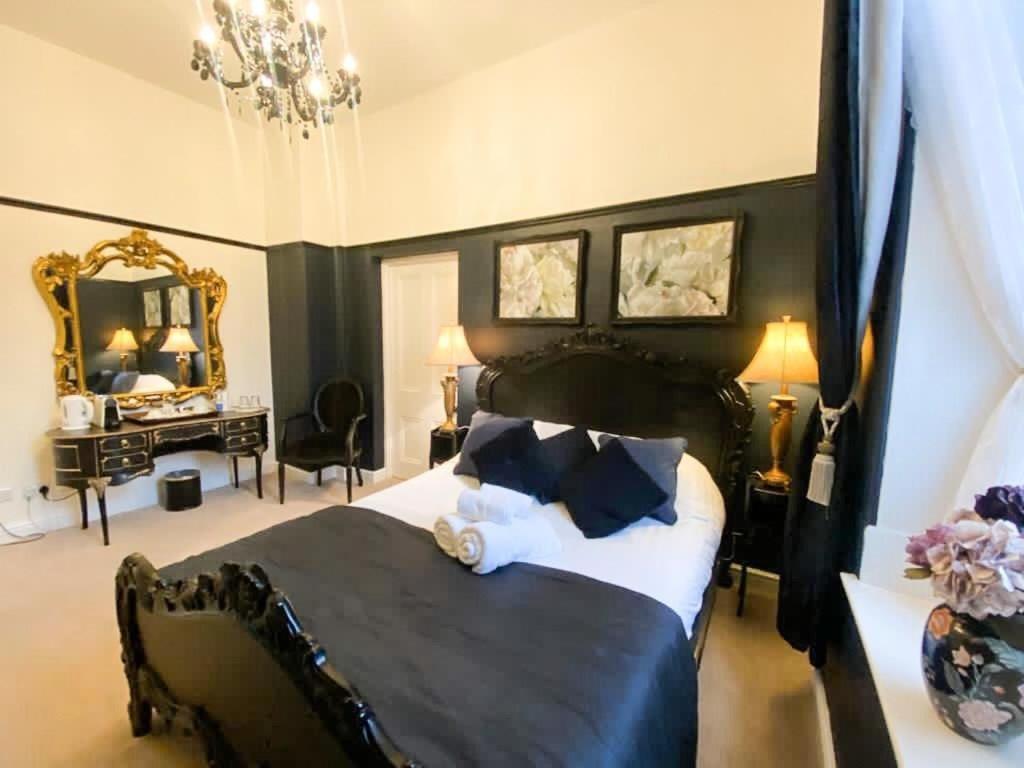 Ashmount Country House