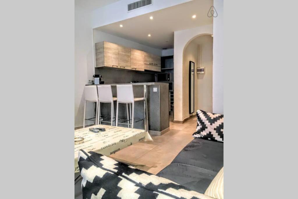 Elegant apt a few steps from beaches - Le Suquet photo 5