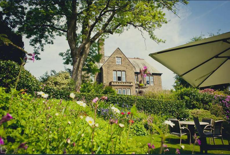 Hotel Ashmount Country House