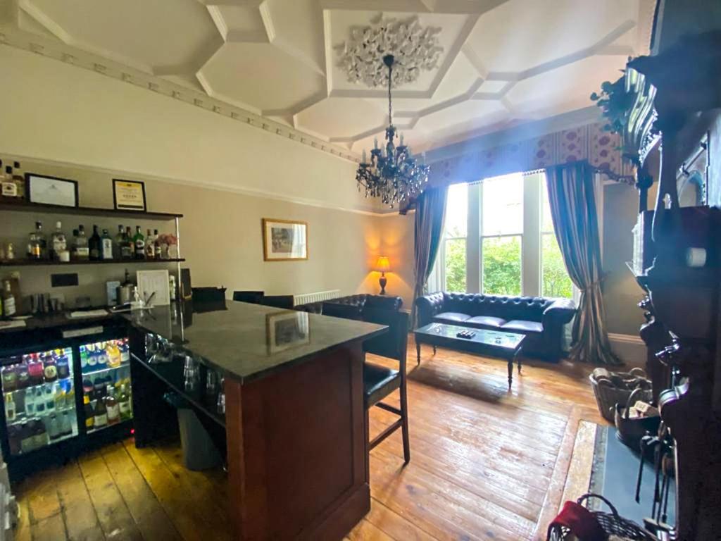Ashmount Country House