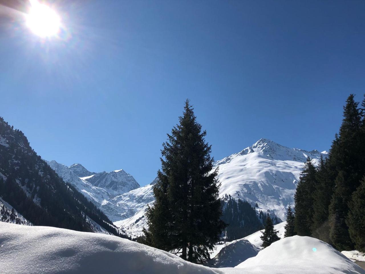 Piz-Hotel