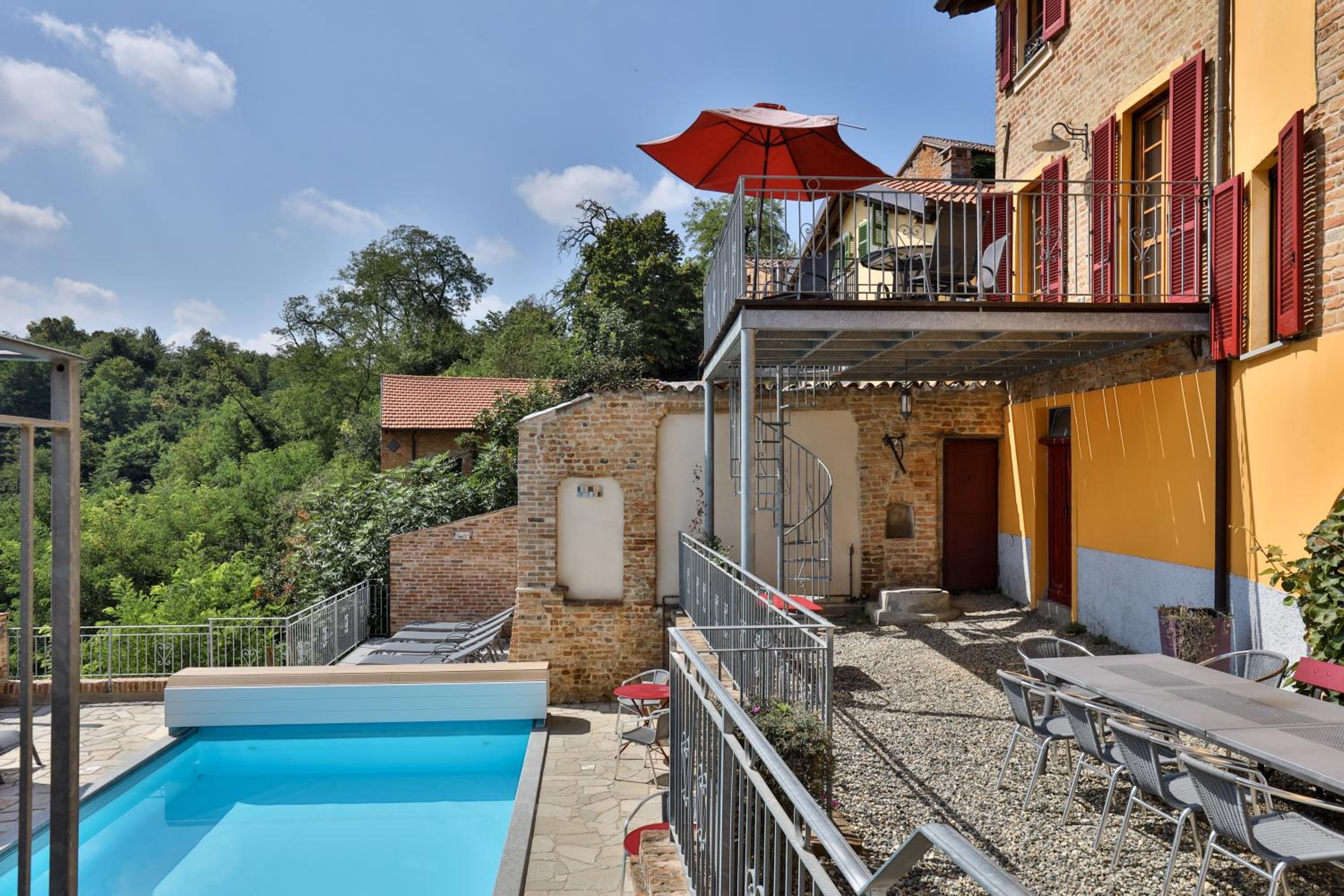 Villa Pesce, Mombaruzzo en Mombaruzzo
