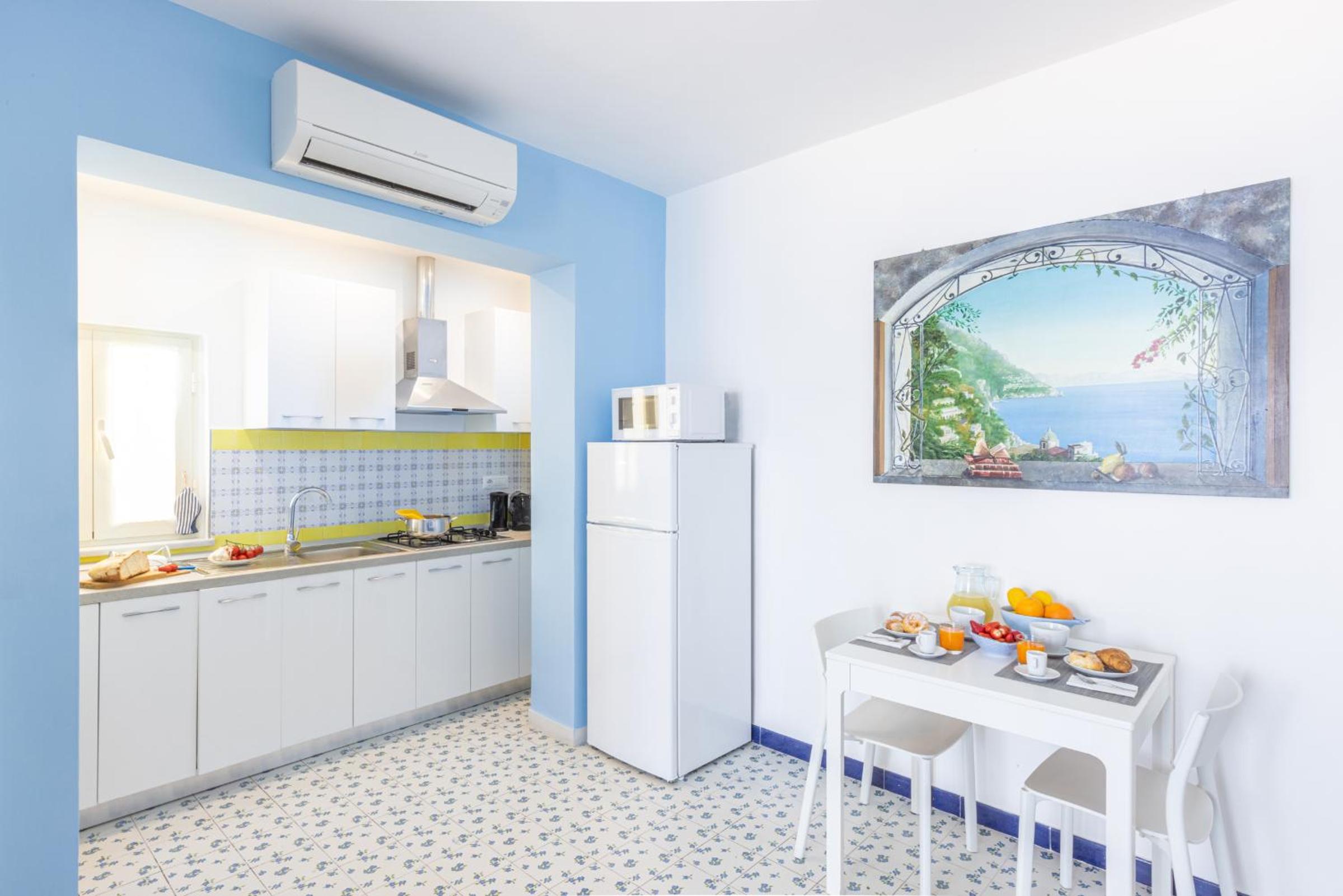 Profumo di mare - Sea Front Terrace Apartment Marina Grande, Sorrento photo 5