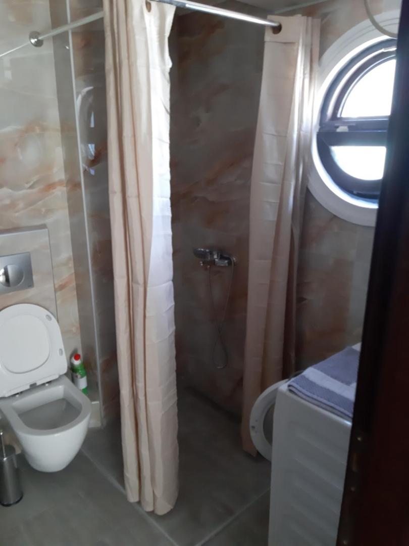 Kosmos Service Apartment City Center 1 view 2
