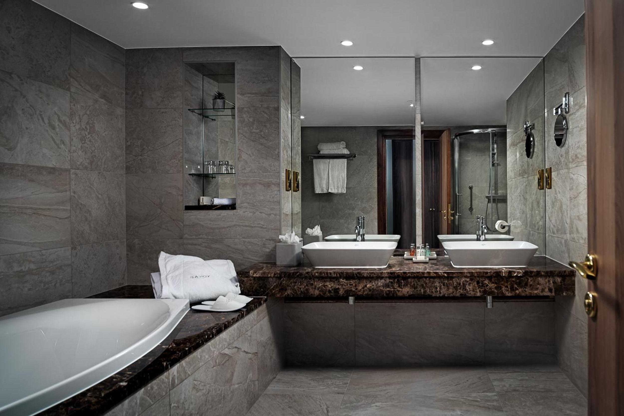 Limerick Vacations - The Savoy Hotel - Property Image 5