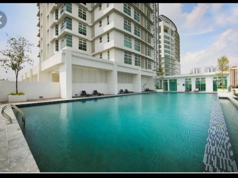 3Rooms 2BR SUNWAY NEXIS KOTA DAMANSARA photo 7