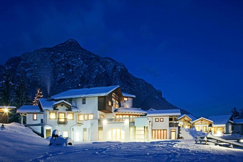 Castelir Suite Hotel photo 5