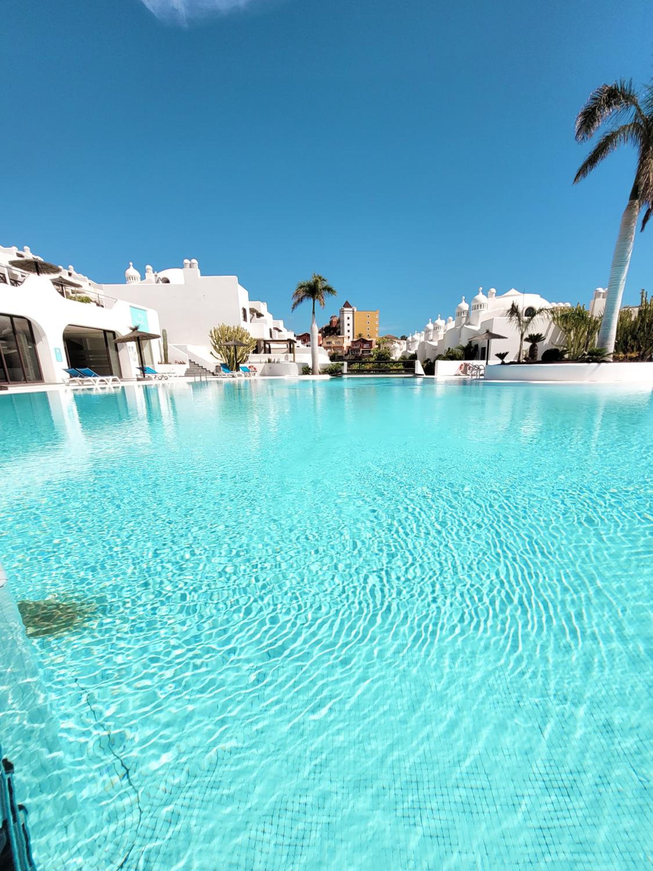 Suite adeje paradise with private jacuzzi photo 3