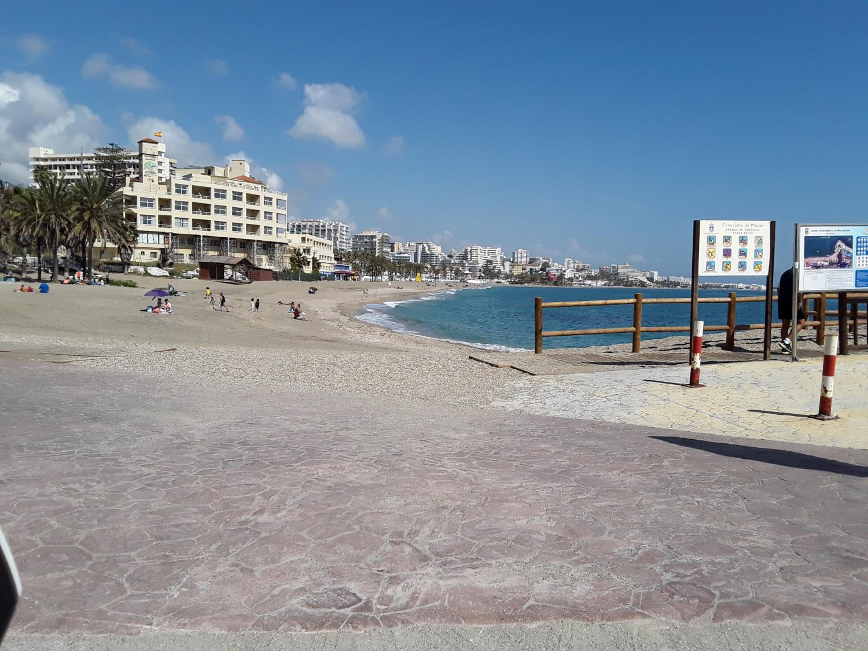 La Quinta Resort, 2 hab ,piscina y playa a 150 m