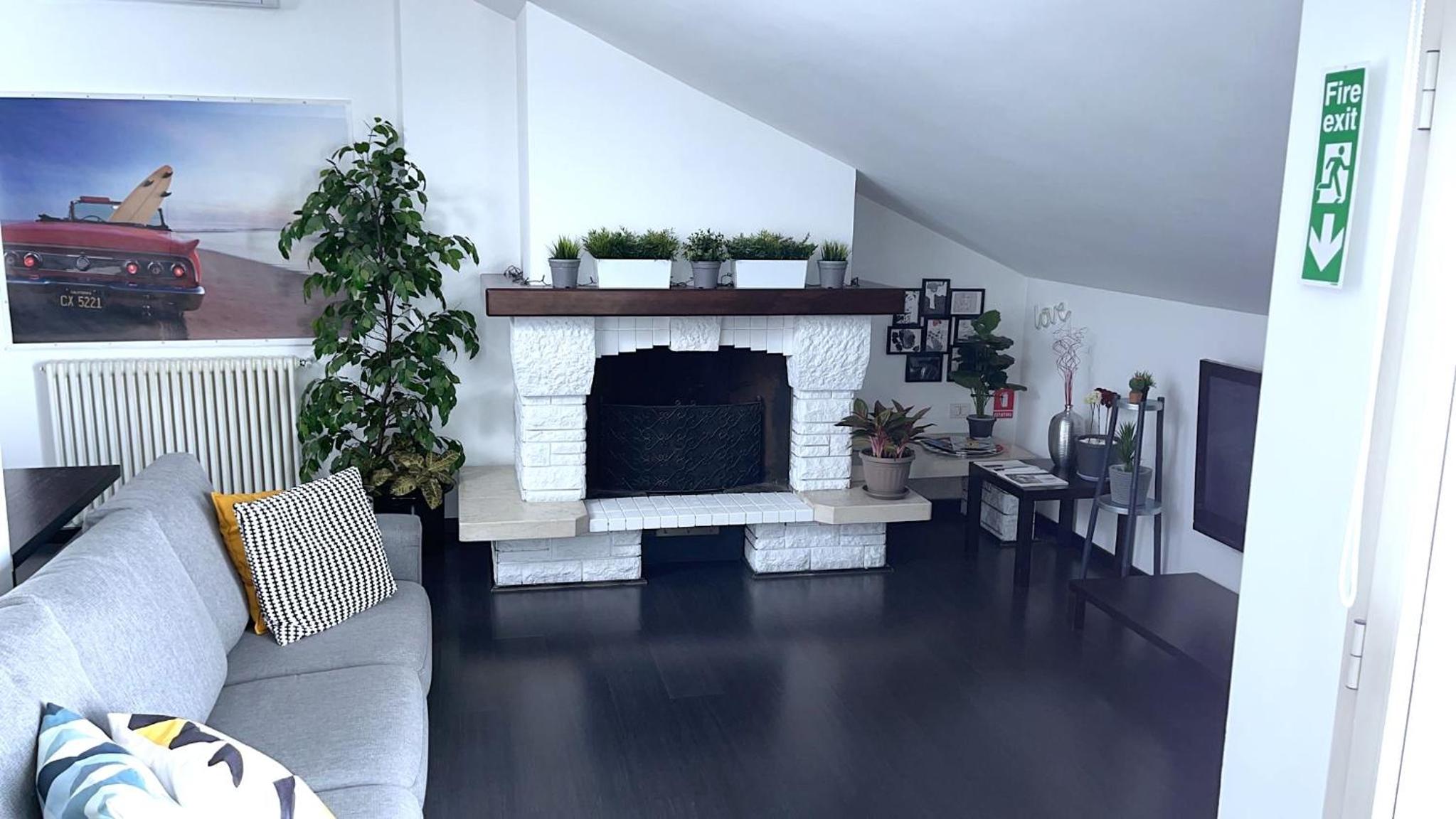 lounge