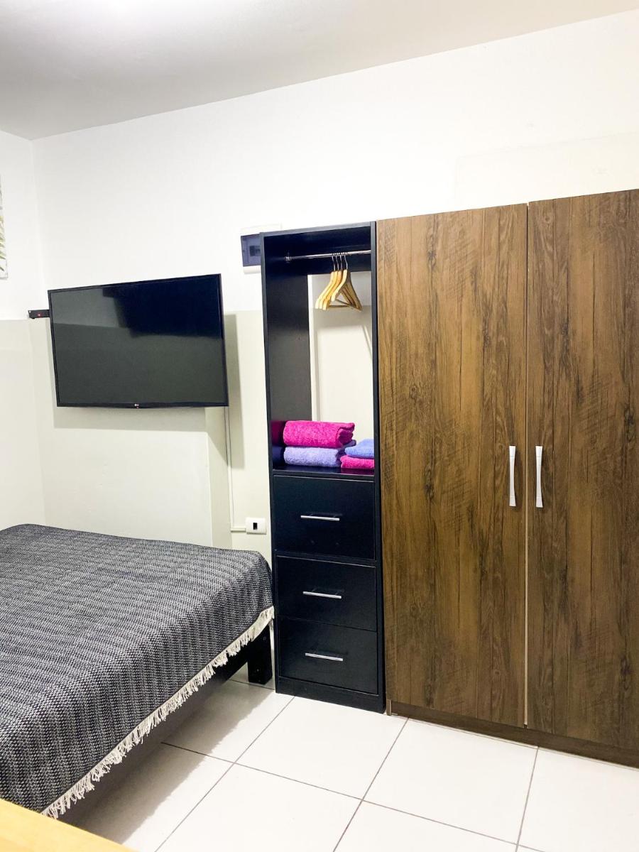 Apartamento Independiente 1 dormitorio cama Queen view 5