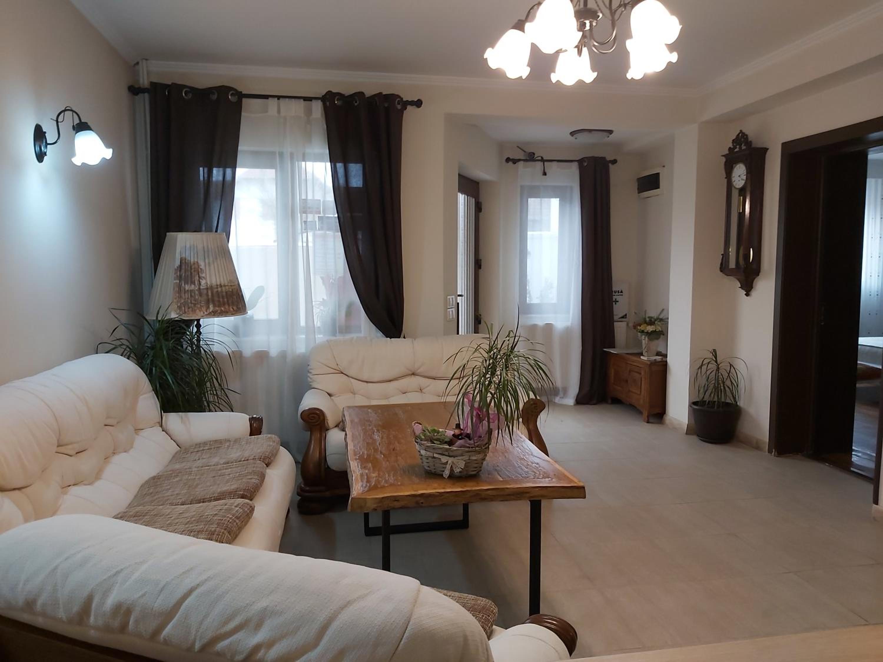 Alexander House view 4