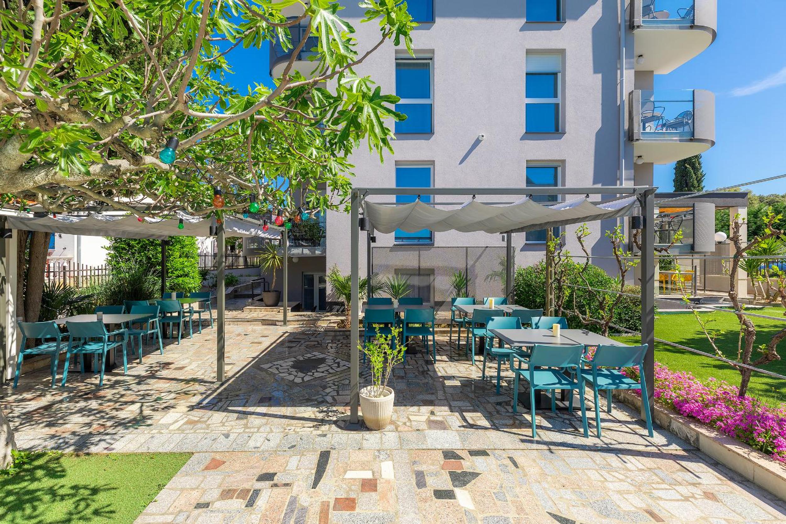 Astinian apartments Jadranka