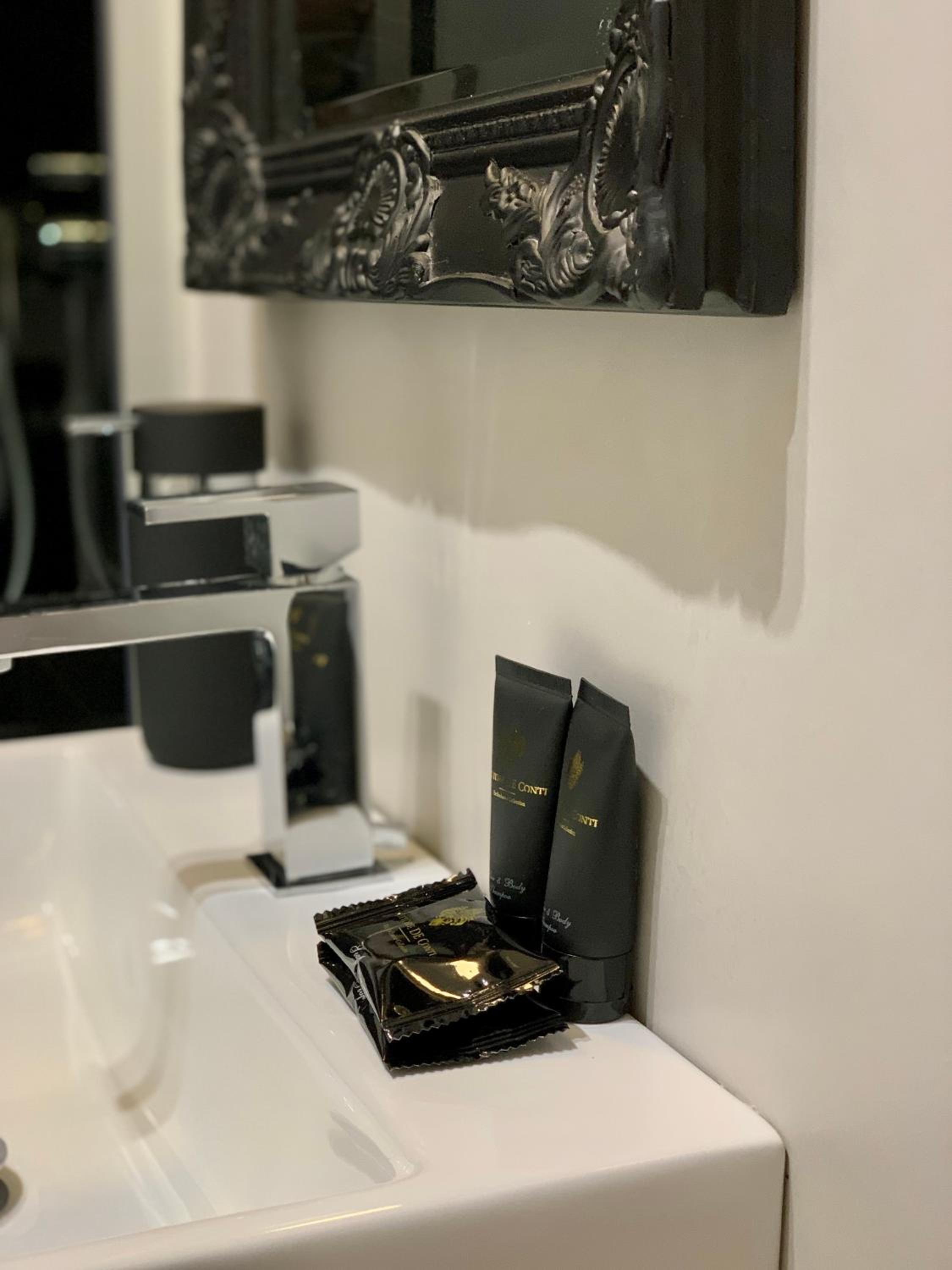 Toledo Boutique Rooms