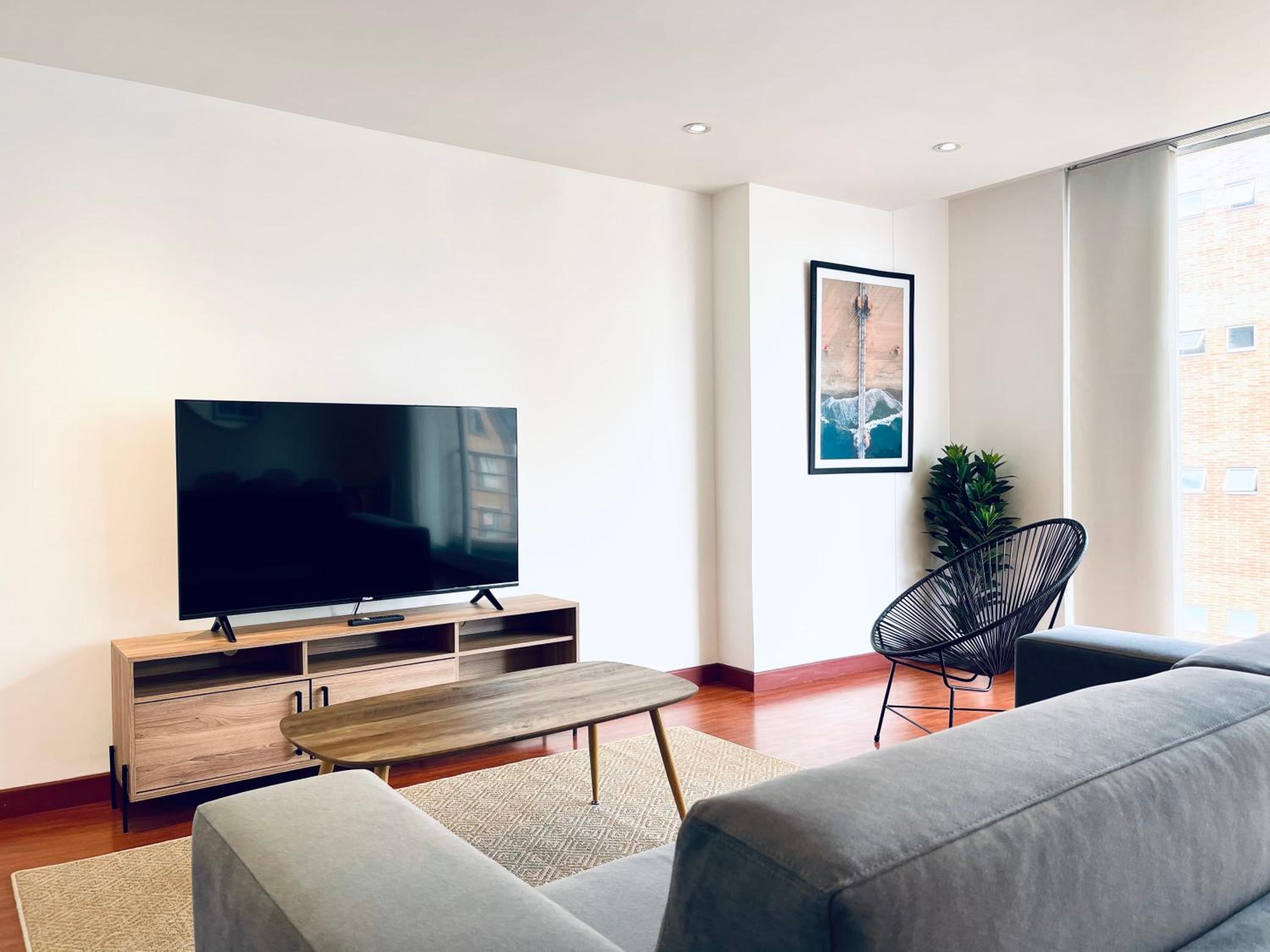 Spacious 3BR in Parque Virrey view 4