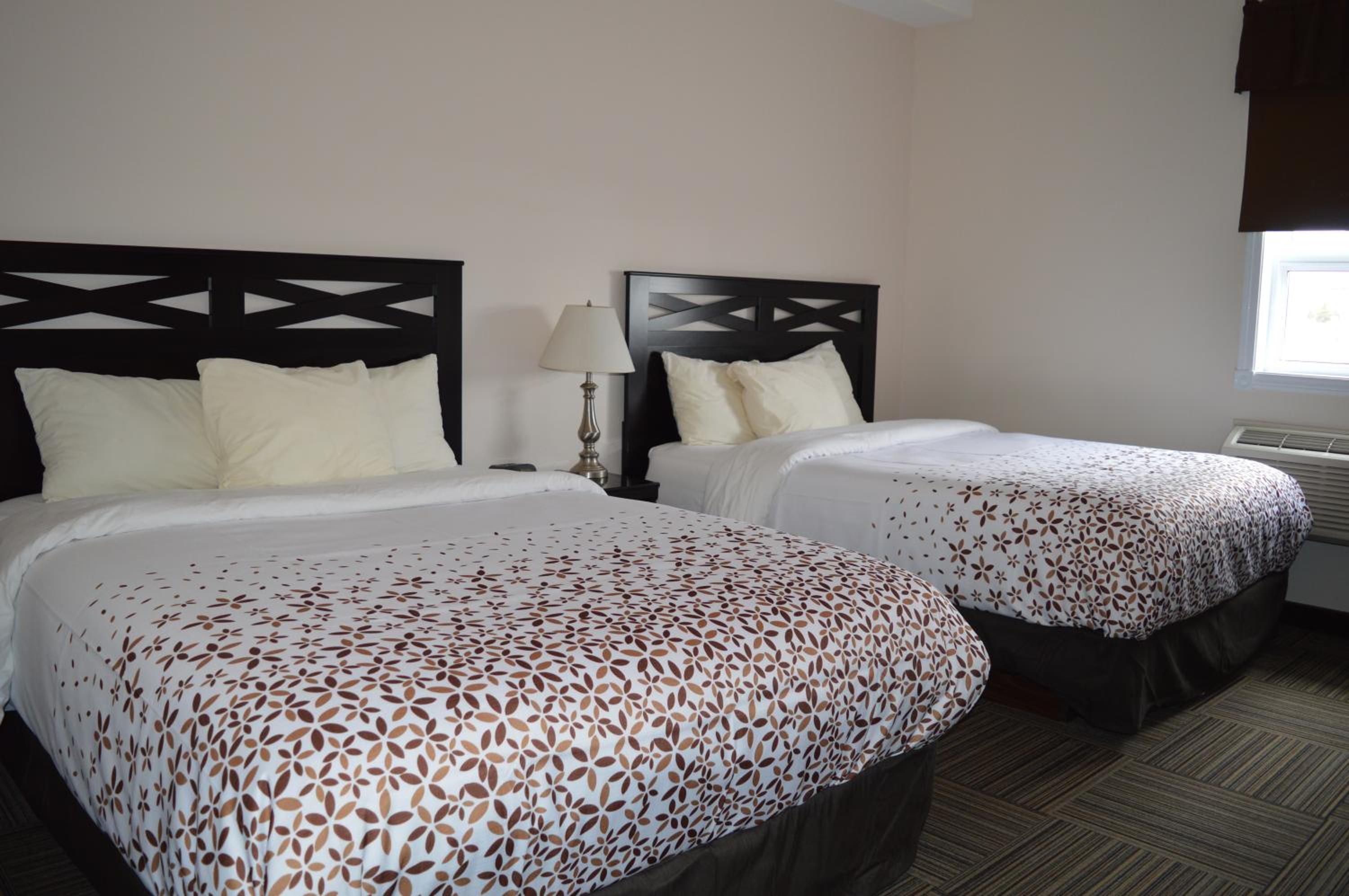 Auberge MacDonald Guest Inn