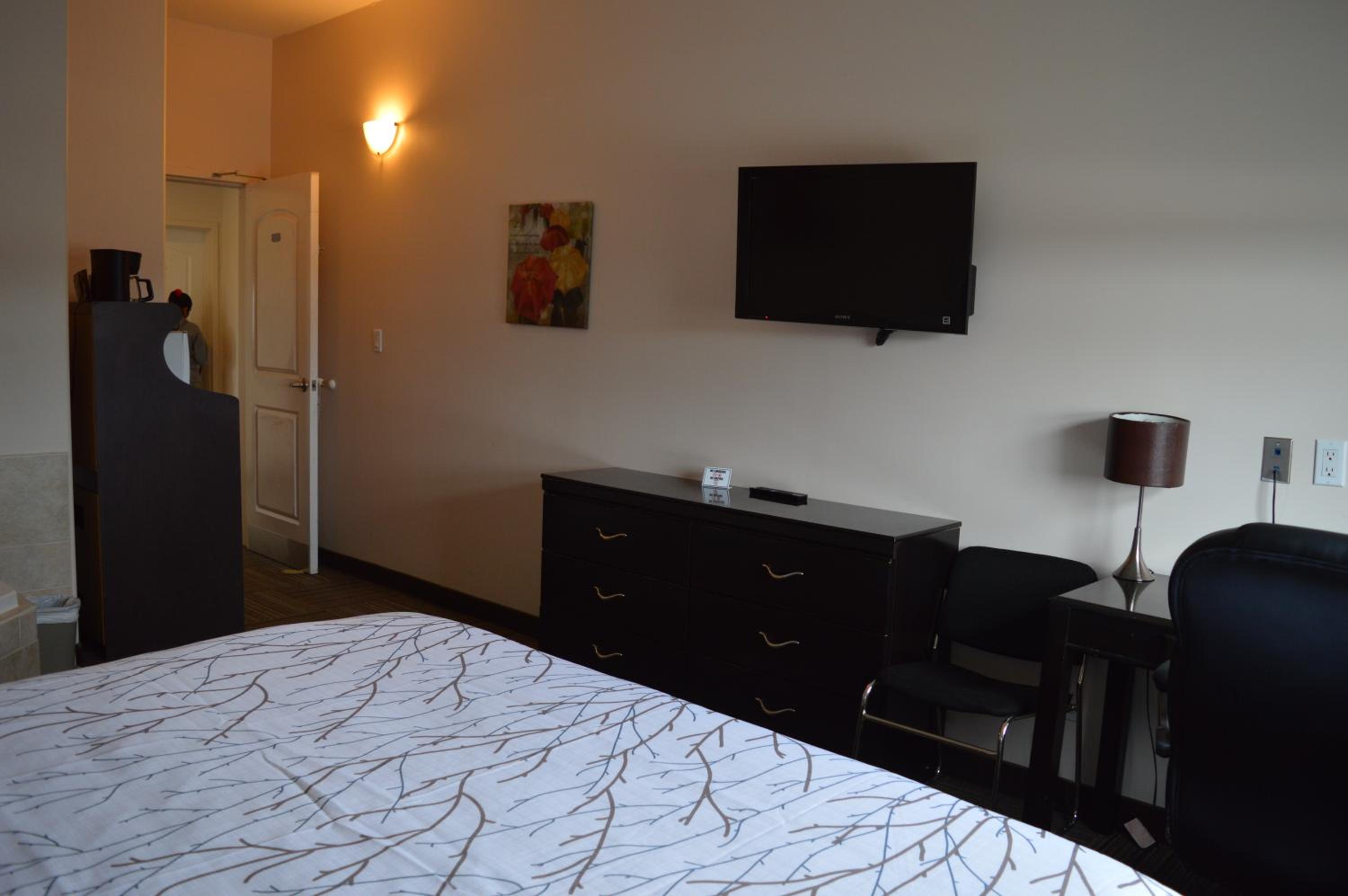 Auberge MacDonald Guest Inn