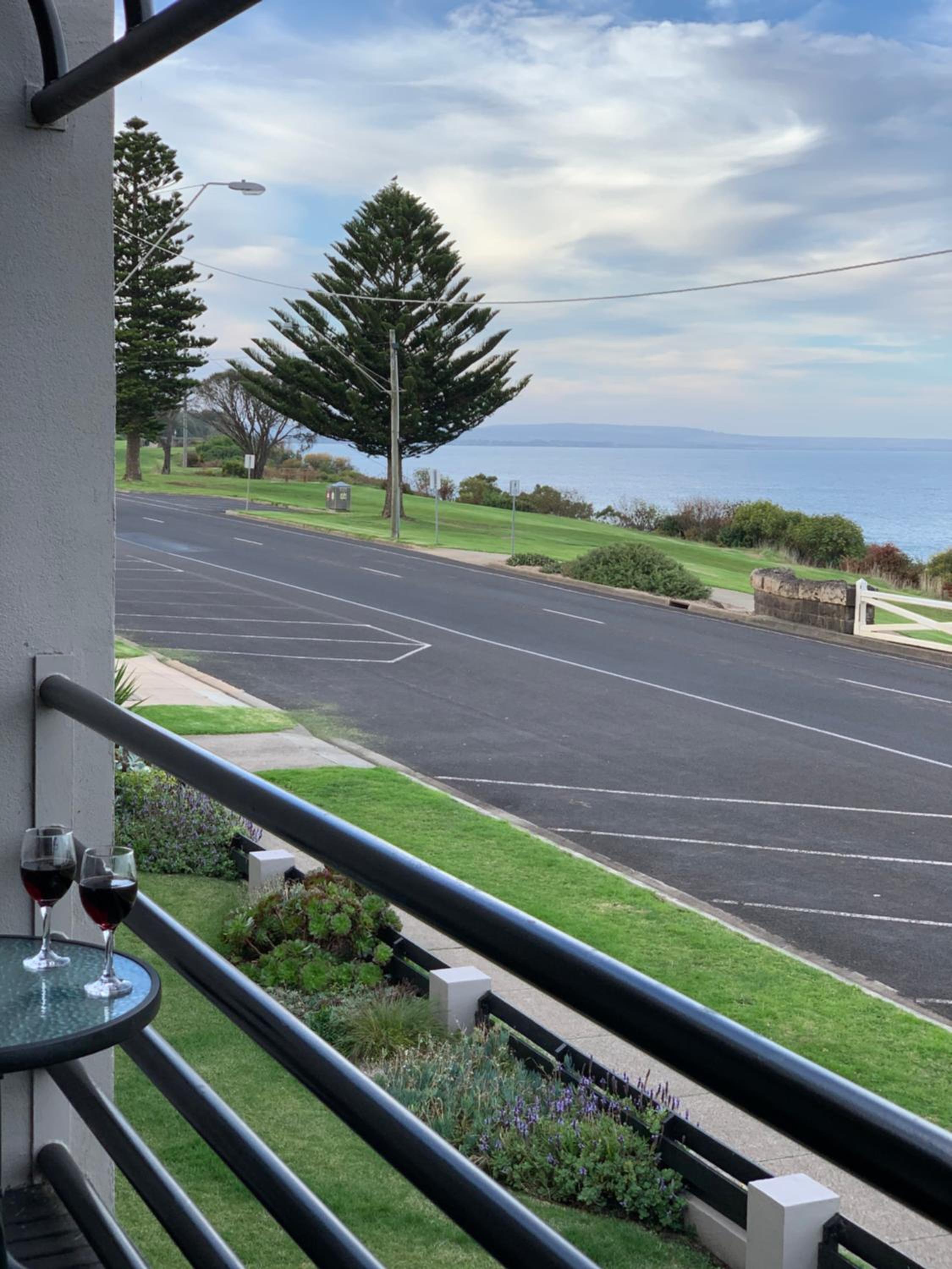 Oceanscape ~ OCEAN VIEWS Uninterrupted