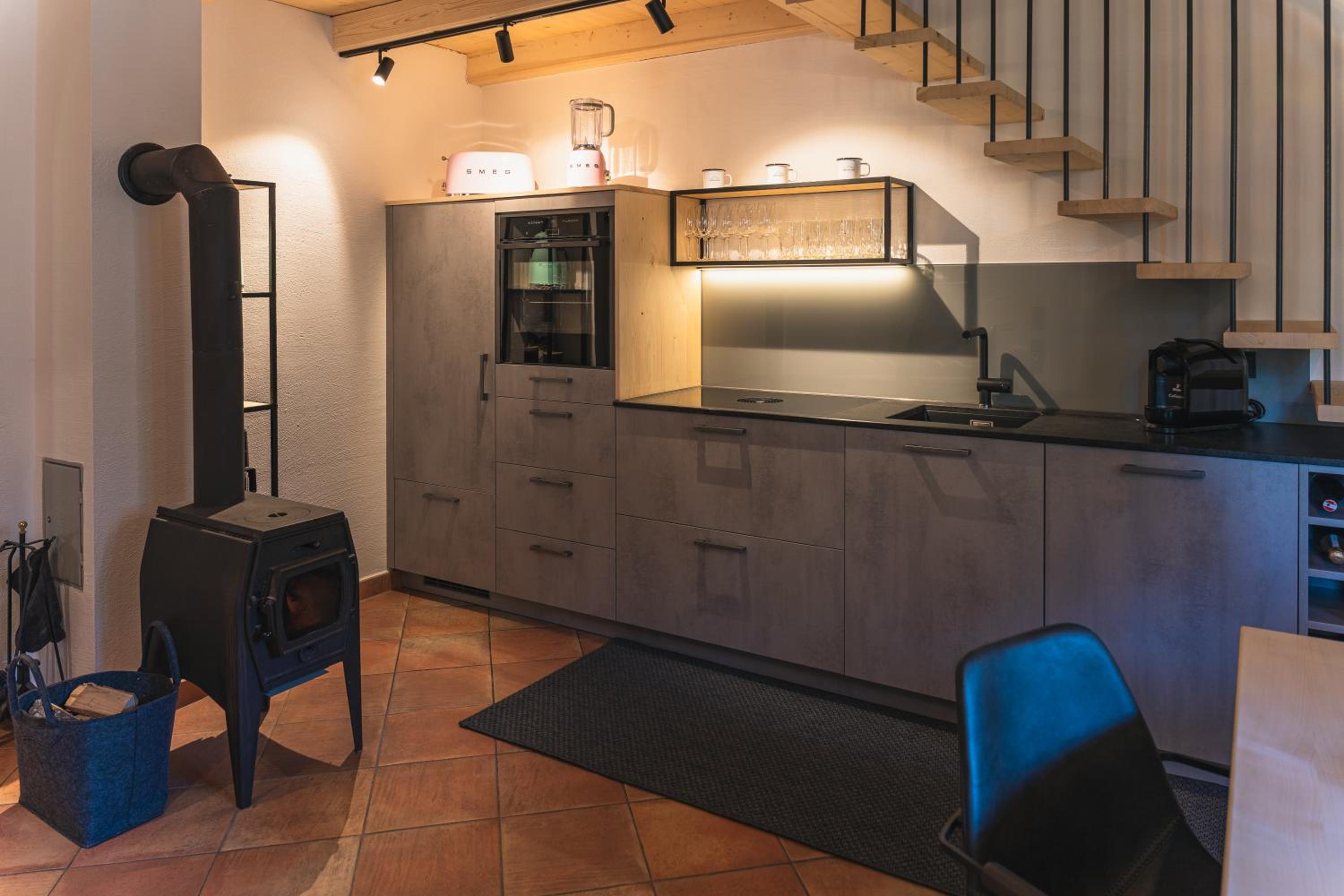 Dorfchalets & Apartments - in Kaprun centre including FREE entry Tauern Spa and Summer Card