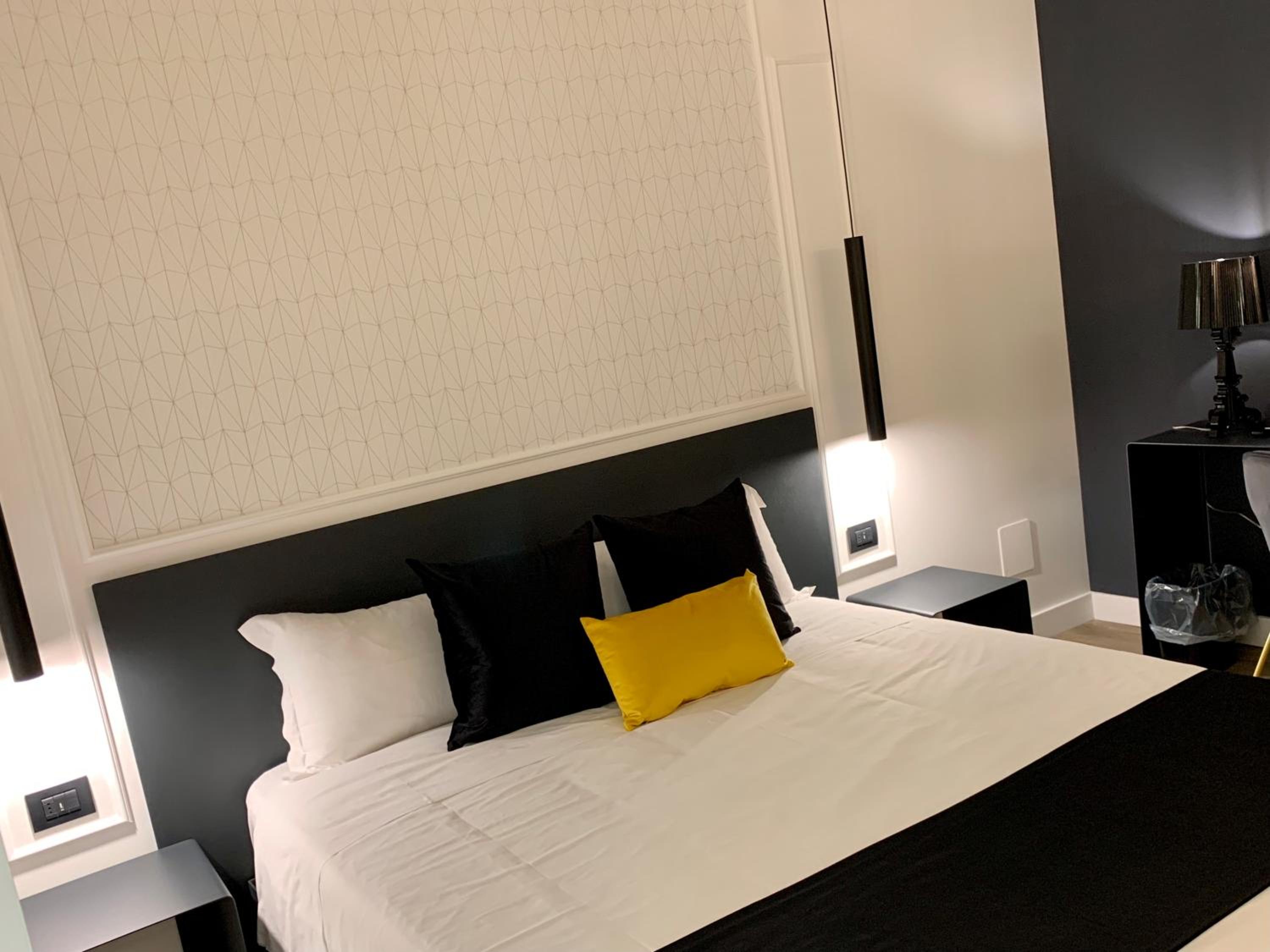Toledo Boutique Rooms