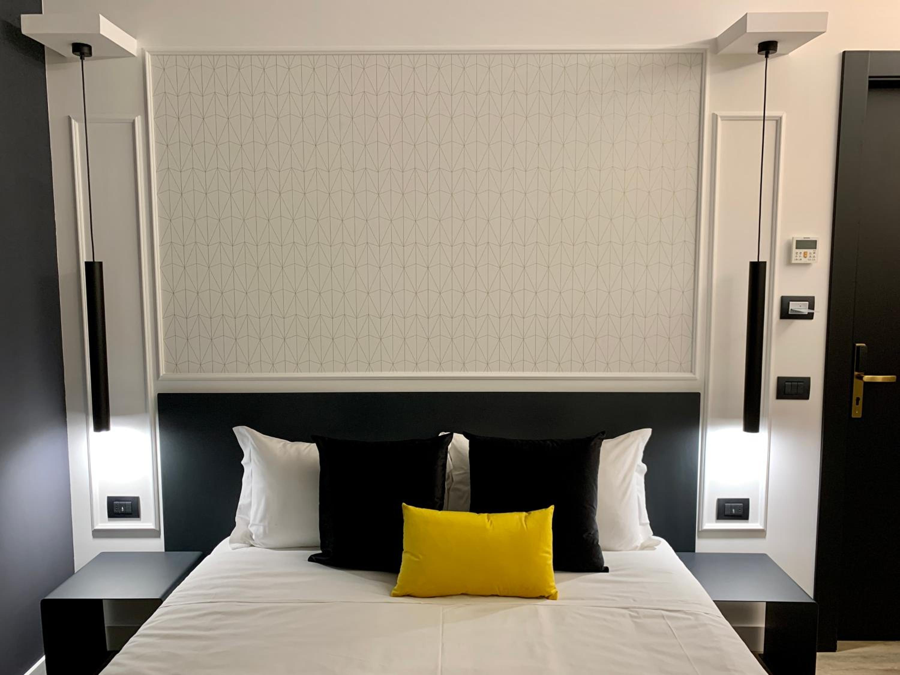 Toledo Boutique Rooms