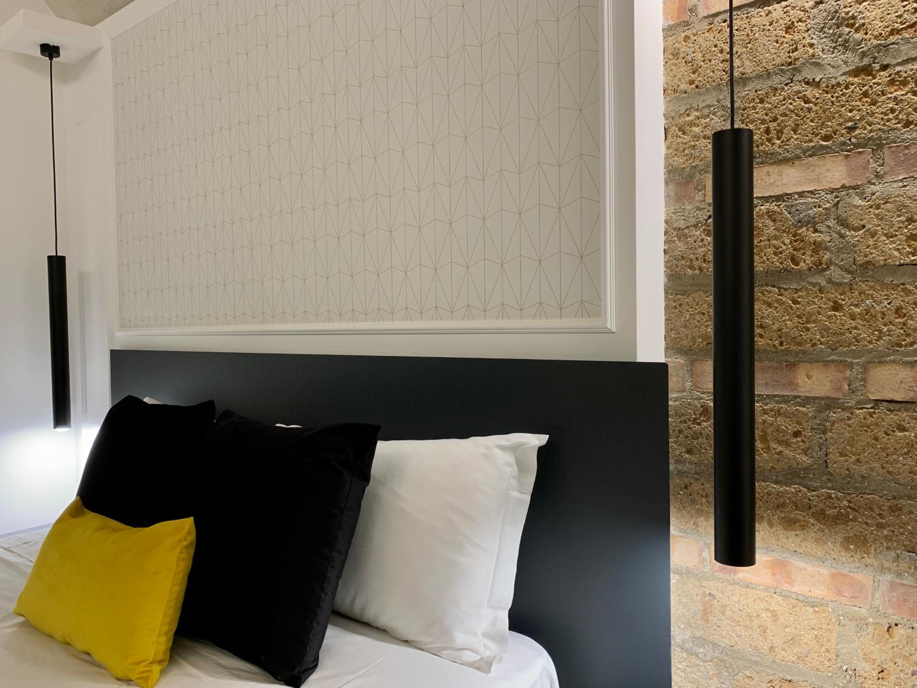 Toledo Boutique Rooms