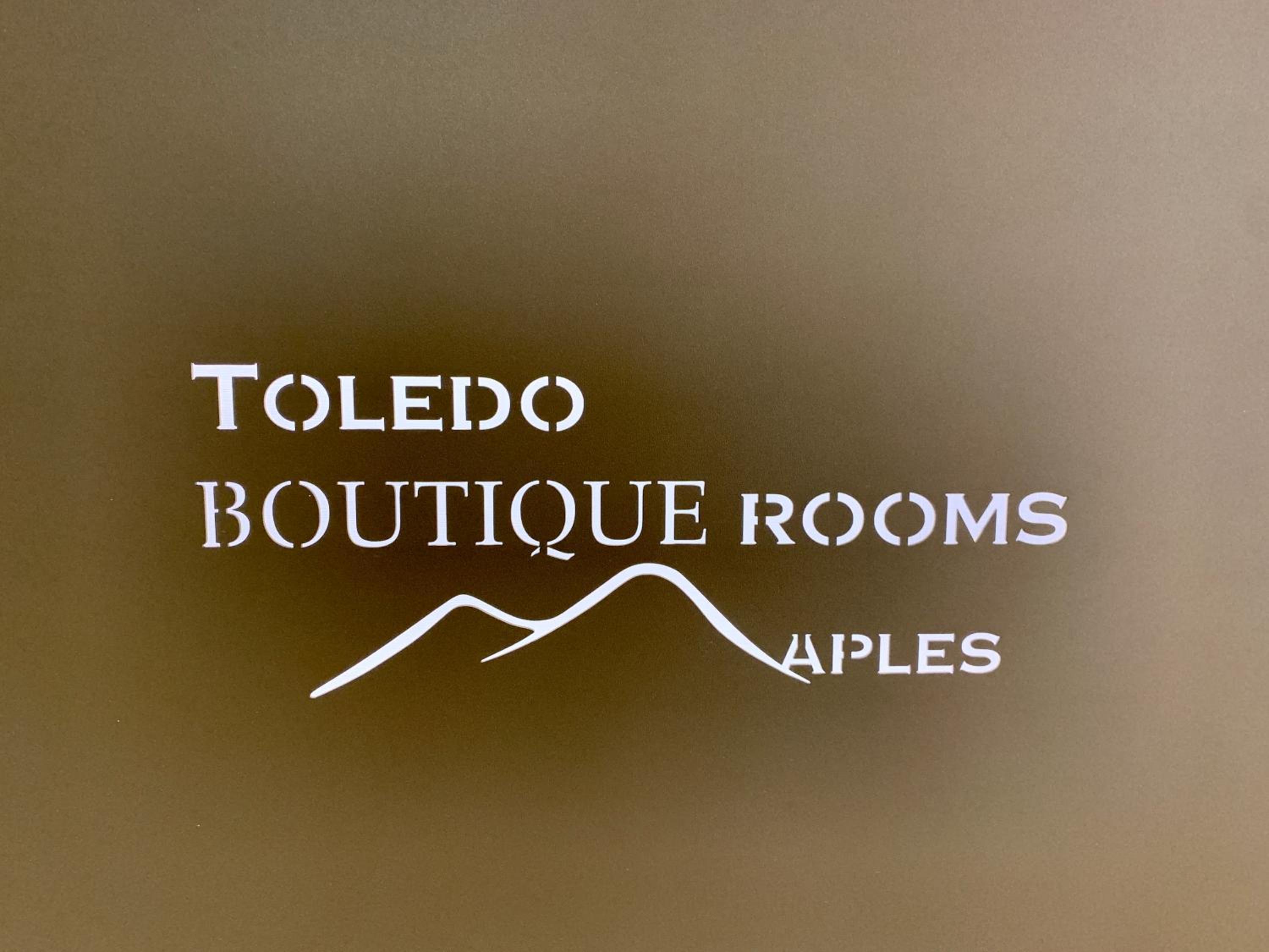 Toledo Boutique Rooms