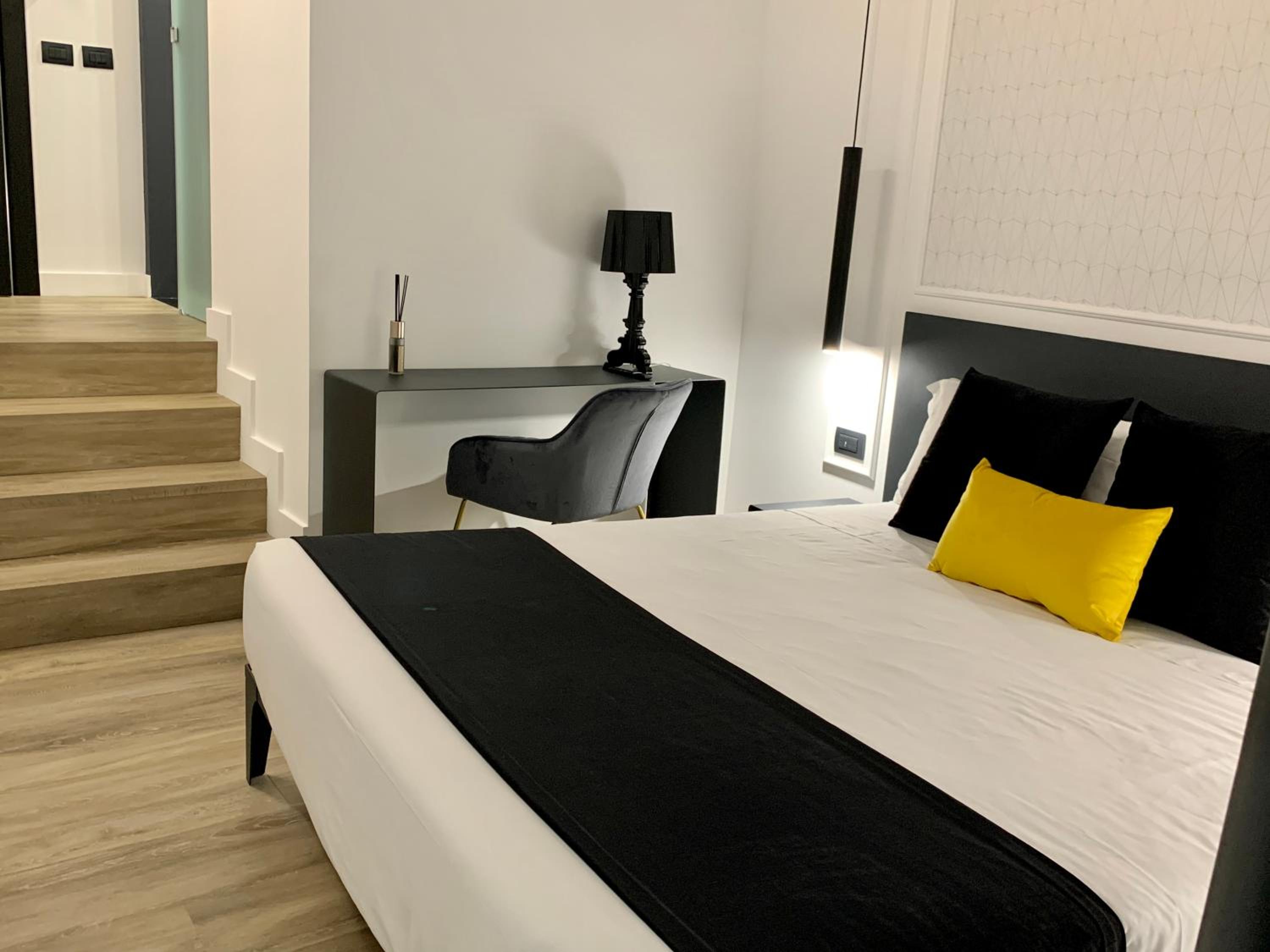 Toledo Boutique Rooms