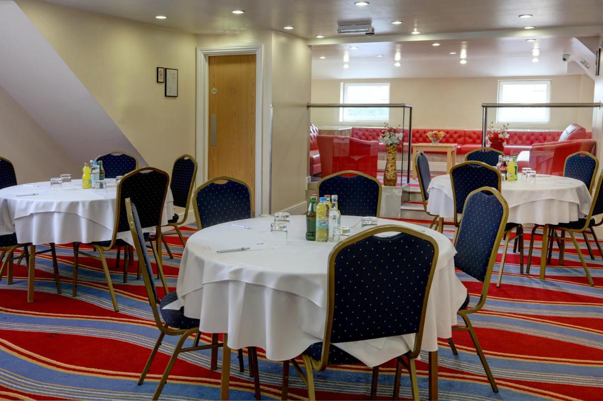 meeting room