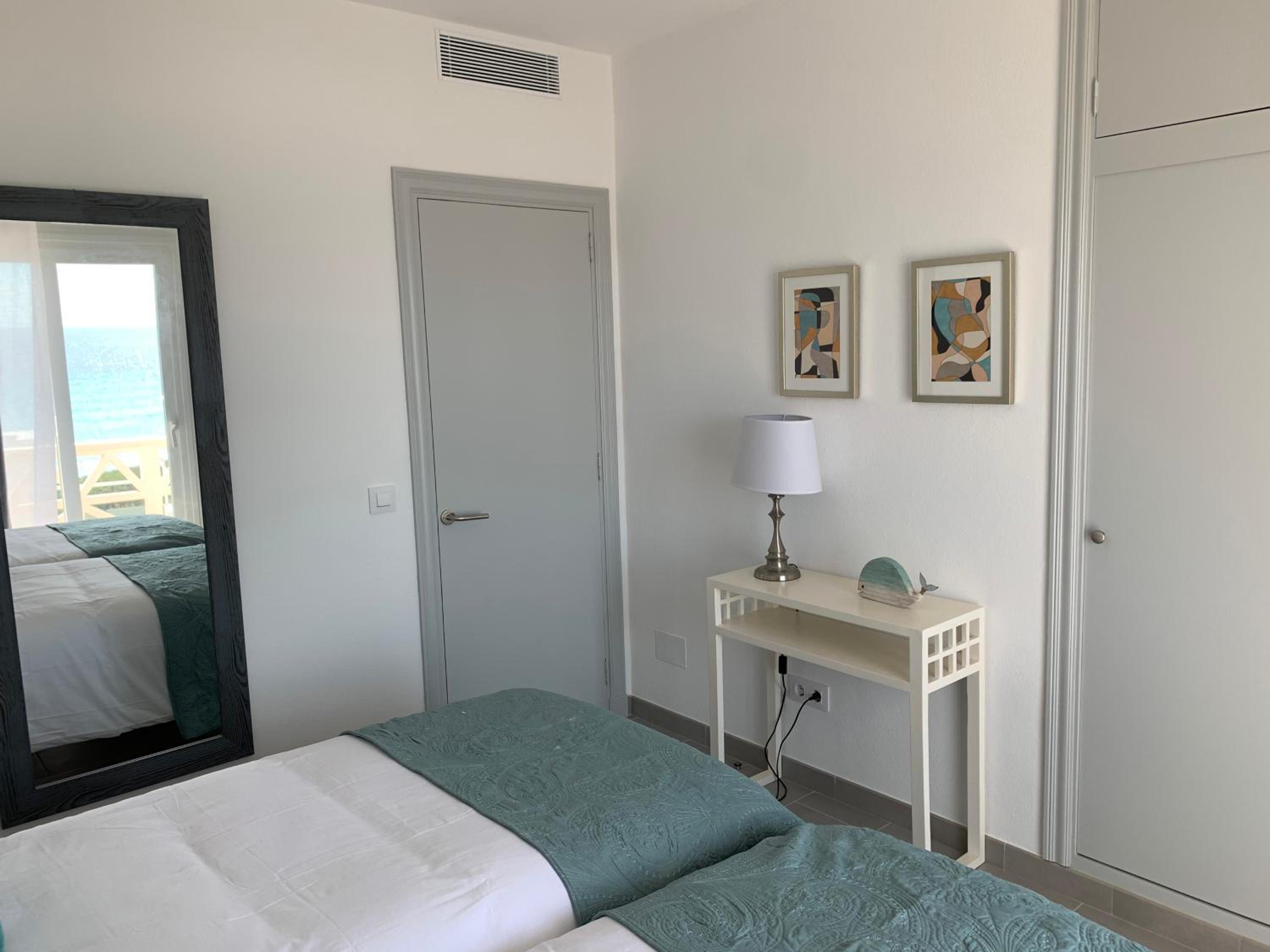 Apartamento en Playa Santo Tomas view 4