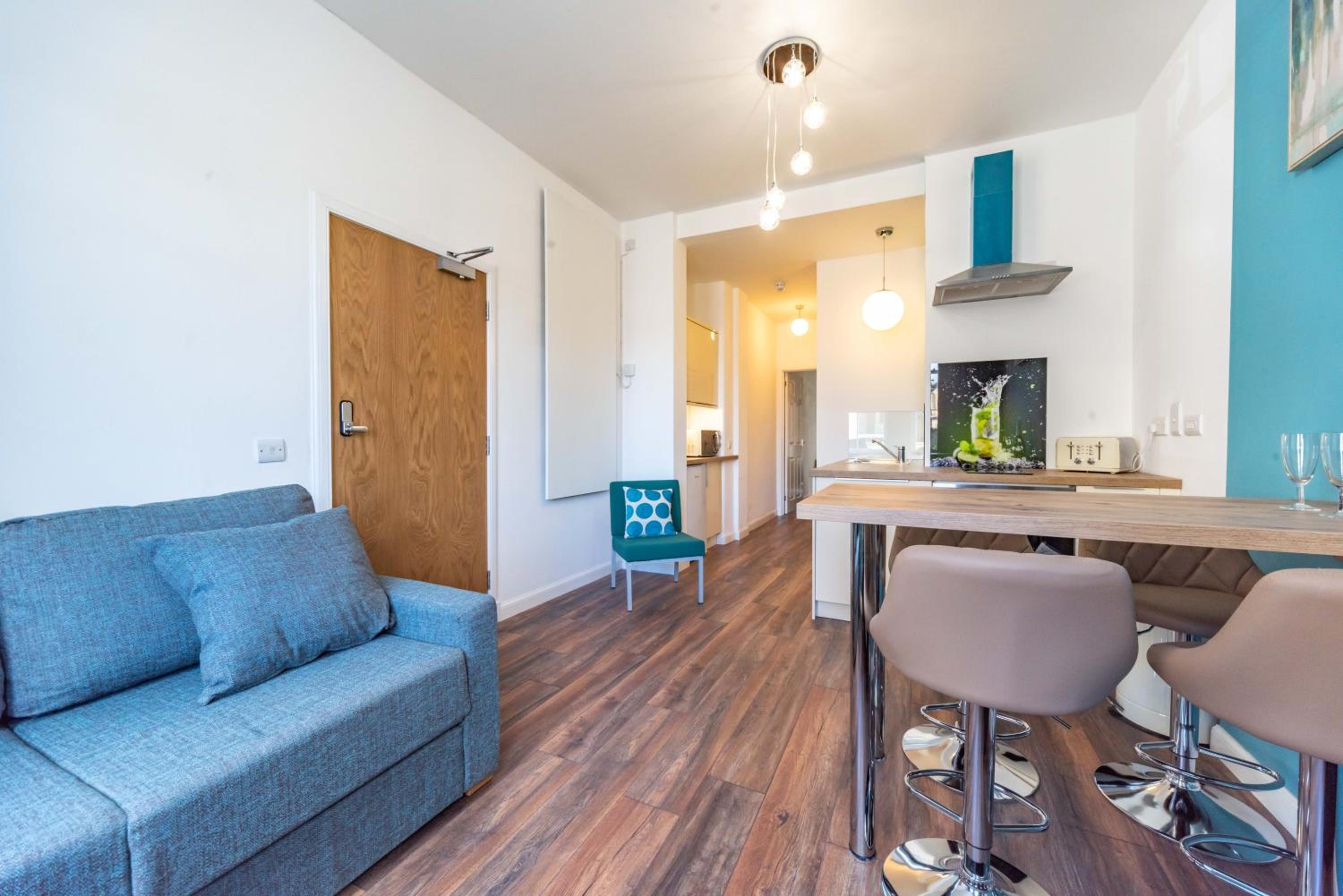 Mandela House Apartments Near Edinburgh view 5