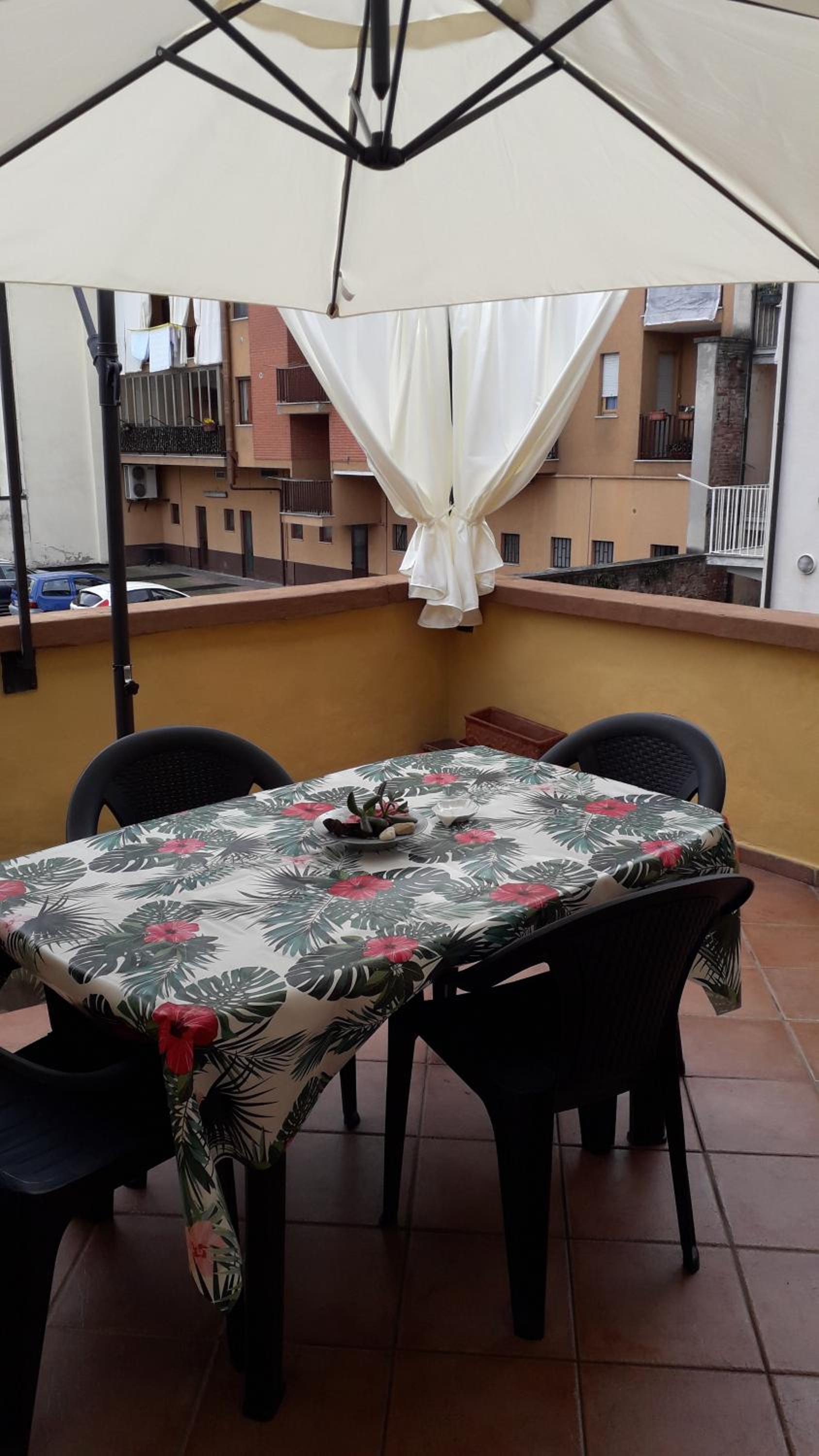 SoleLuna en Asti — balance & terrace