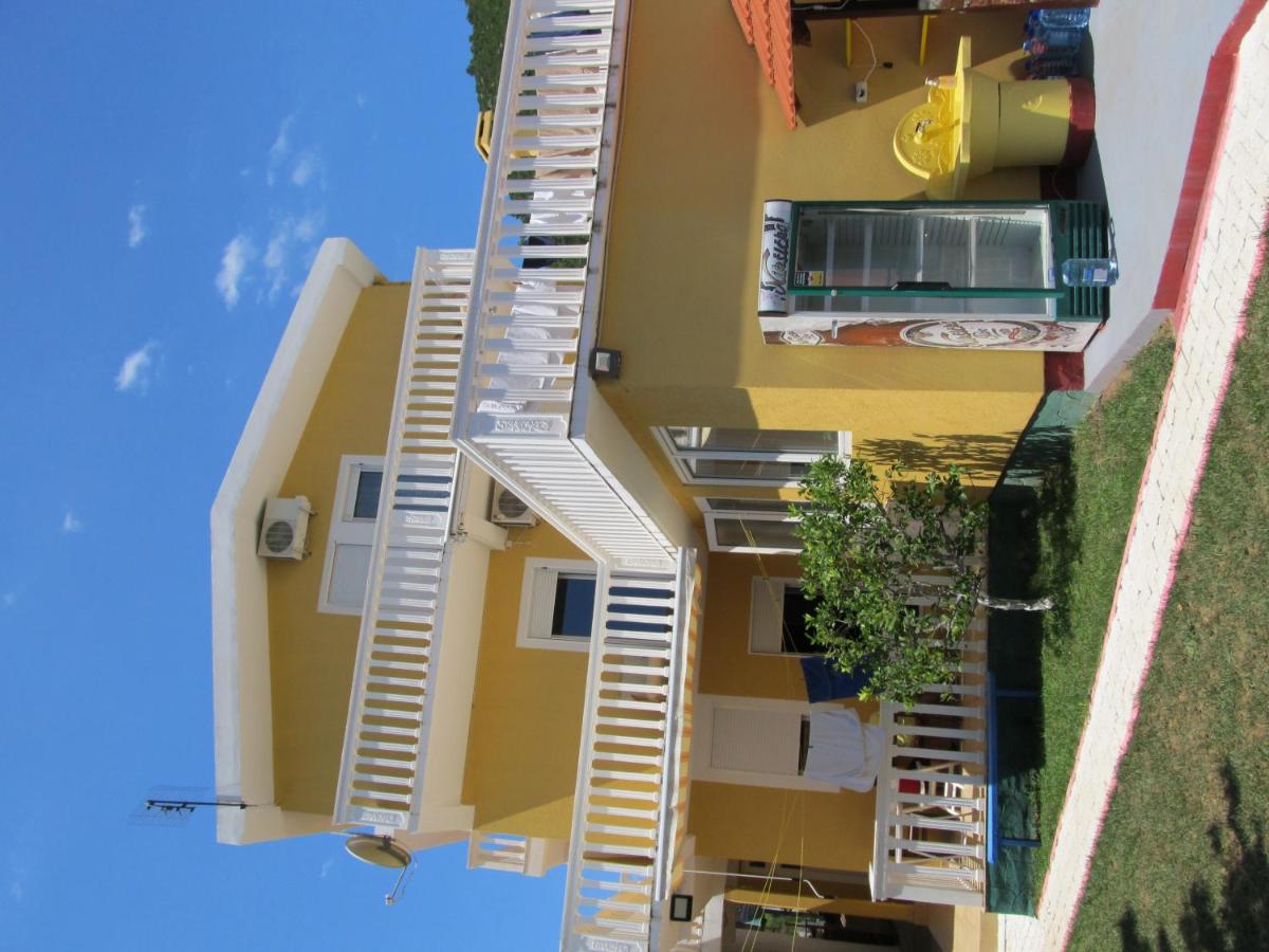 Photo 21